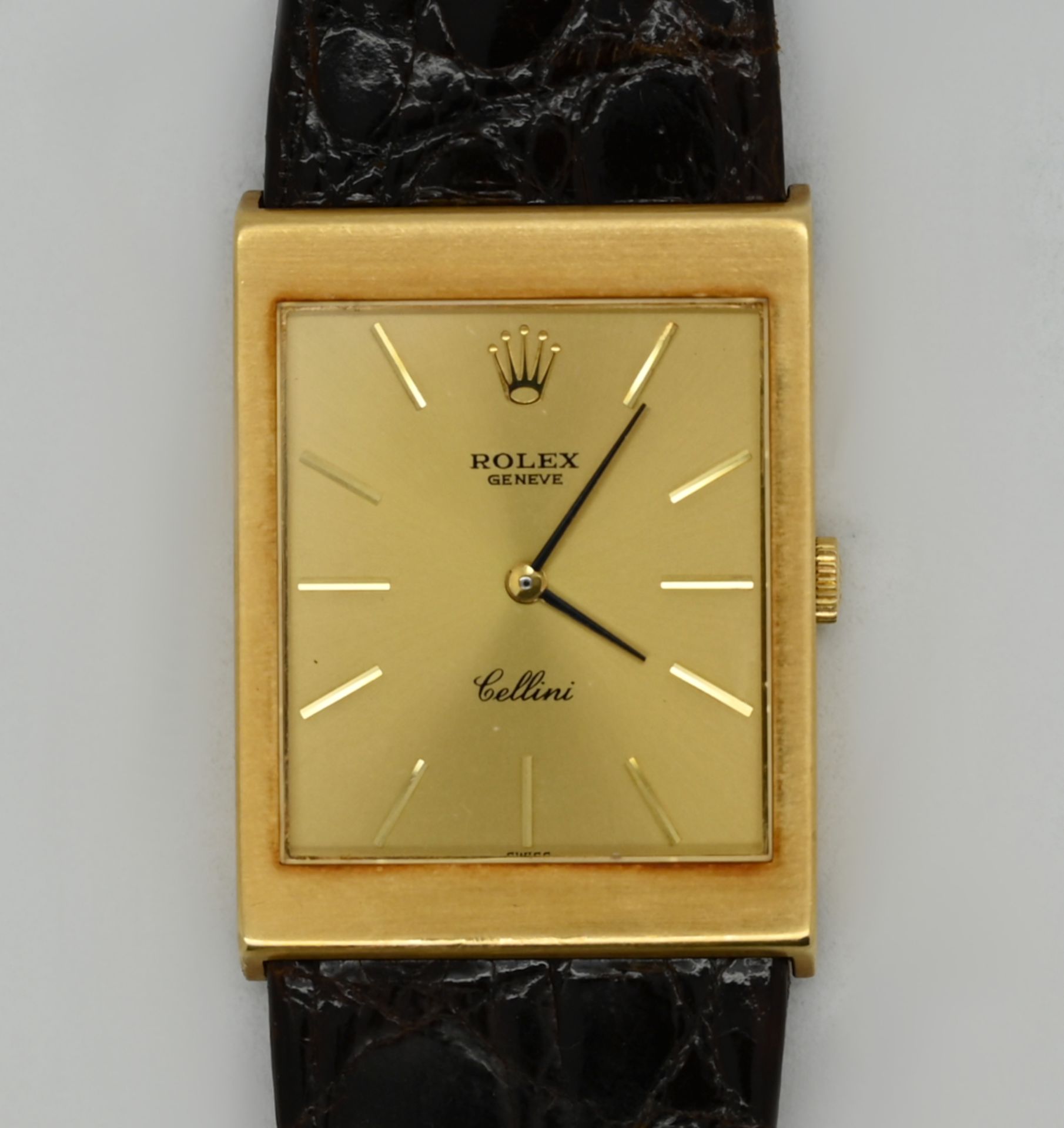 1 Armbanduhr ROLEX Cellini GG 18ct. mit Lederband (wohl ergänzt), Handaufzug (Uhr läuft an) Asp./ Gs - Bild 2 aus 2