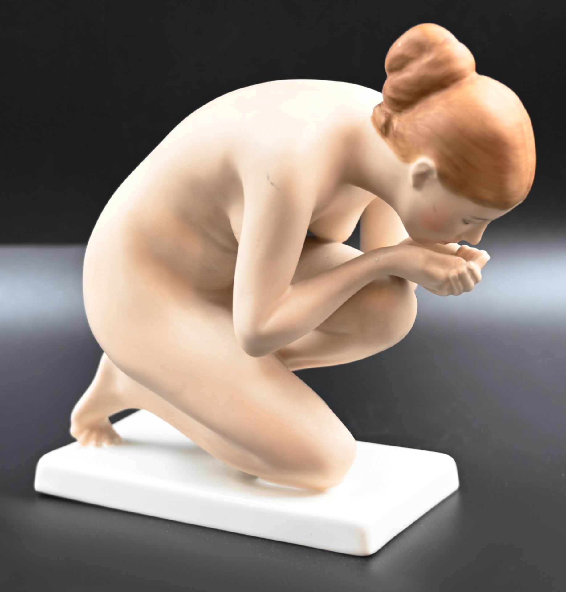 1 Figur Porzellan ROSENTHAL "Die Trinkende", Entwurf Ernst Wenck (1865-1929) um 1924, - Bild 3 aus 5