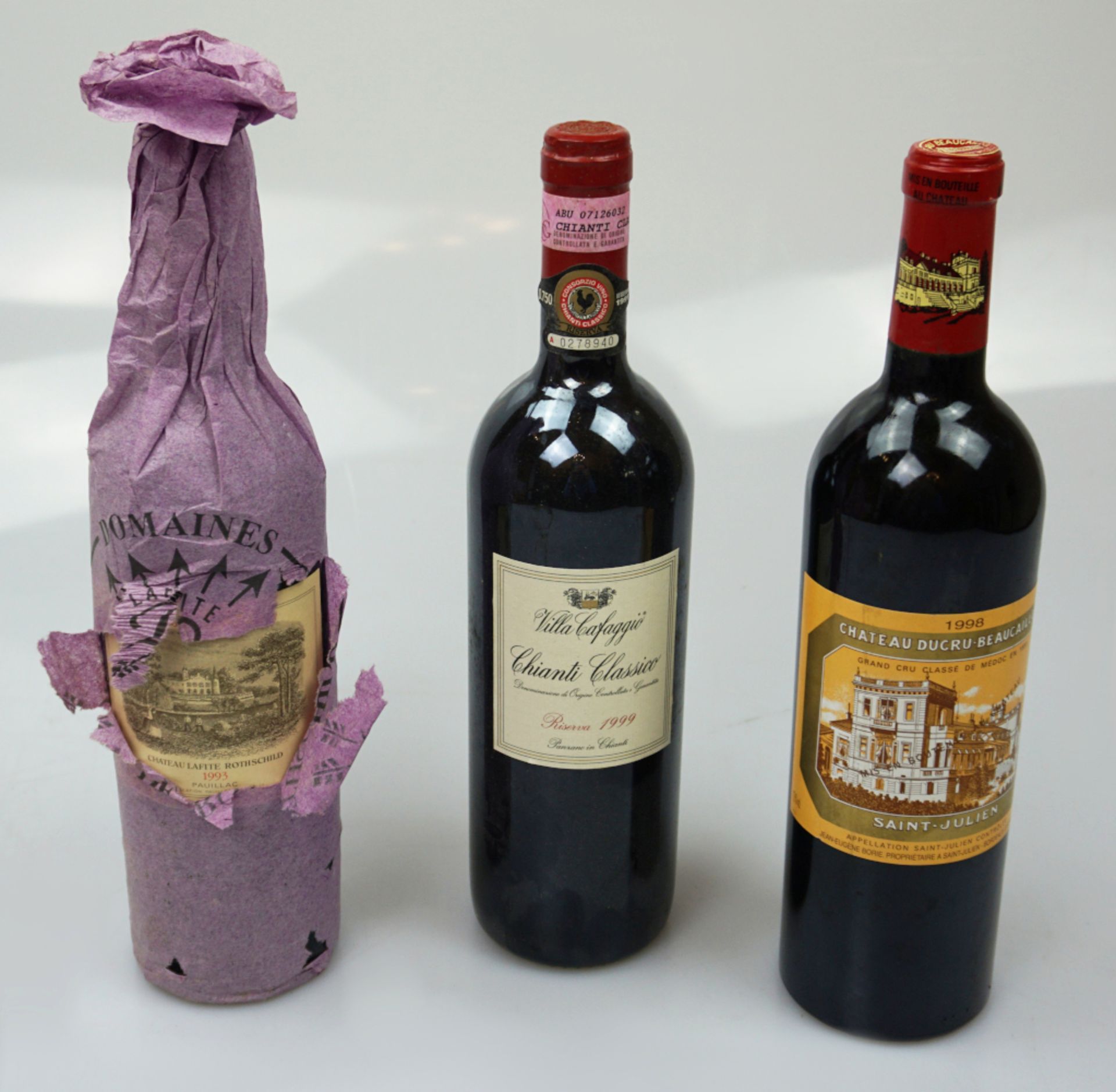 22 Flaschen Rotwein z.B. "Château Ducru-Beaucaillou 1998", "Château Lafite Rothschild 1993",