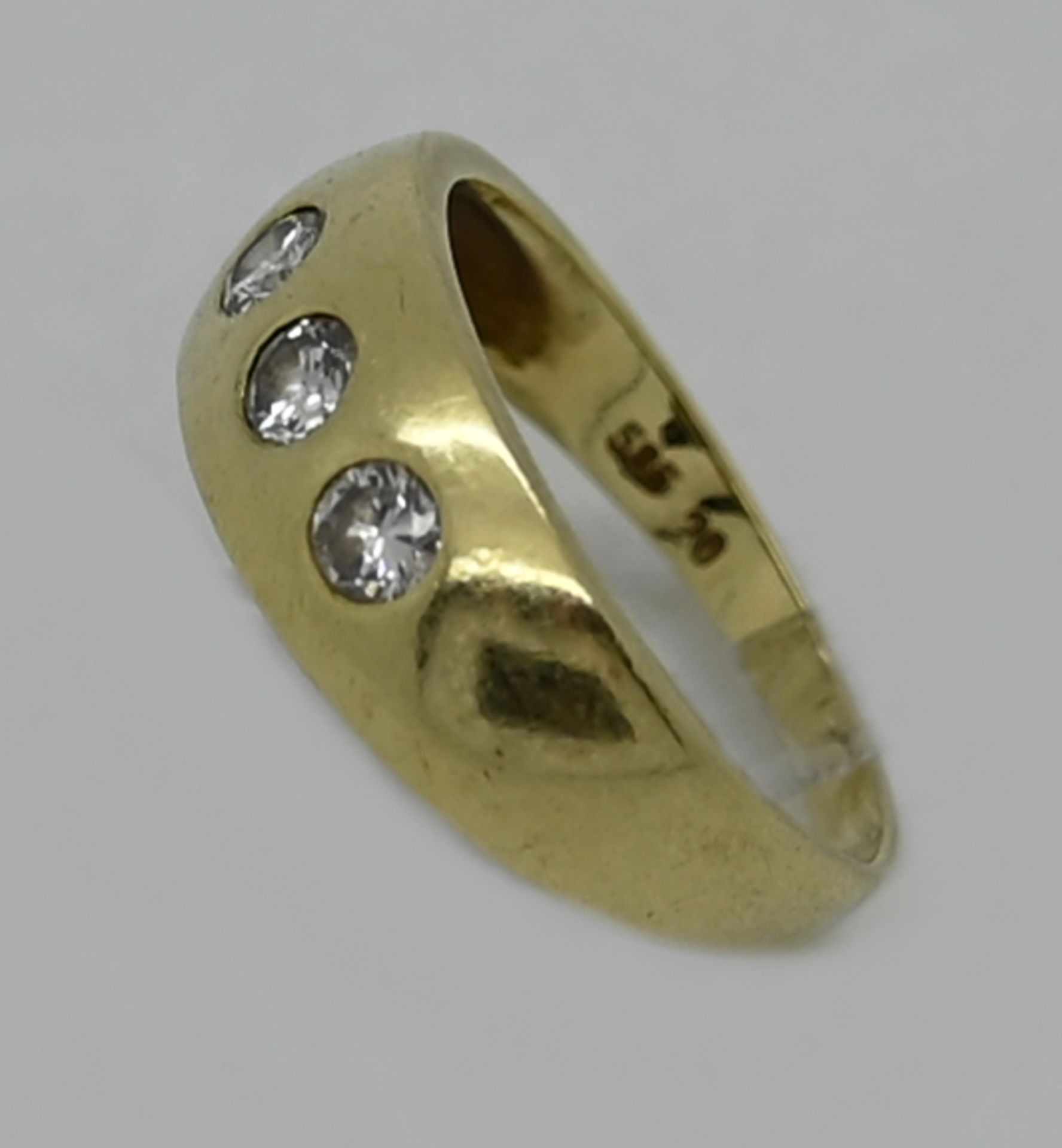 1 Damenring GG 14ct. mit 3 Brillanten, bis ca. 0,1ct., Ringgröße ca. 55, Tsp. - Bild 2 aus 2