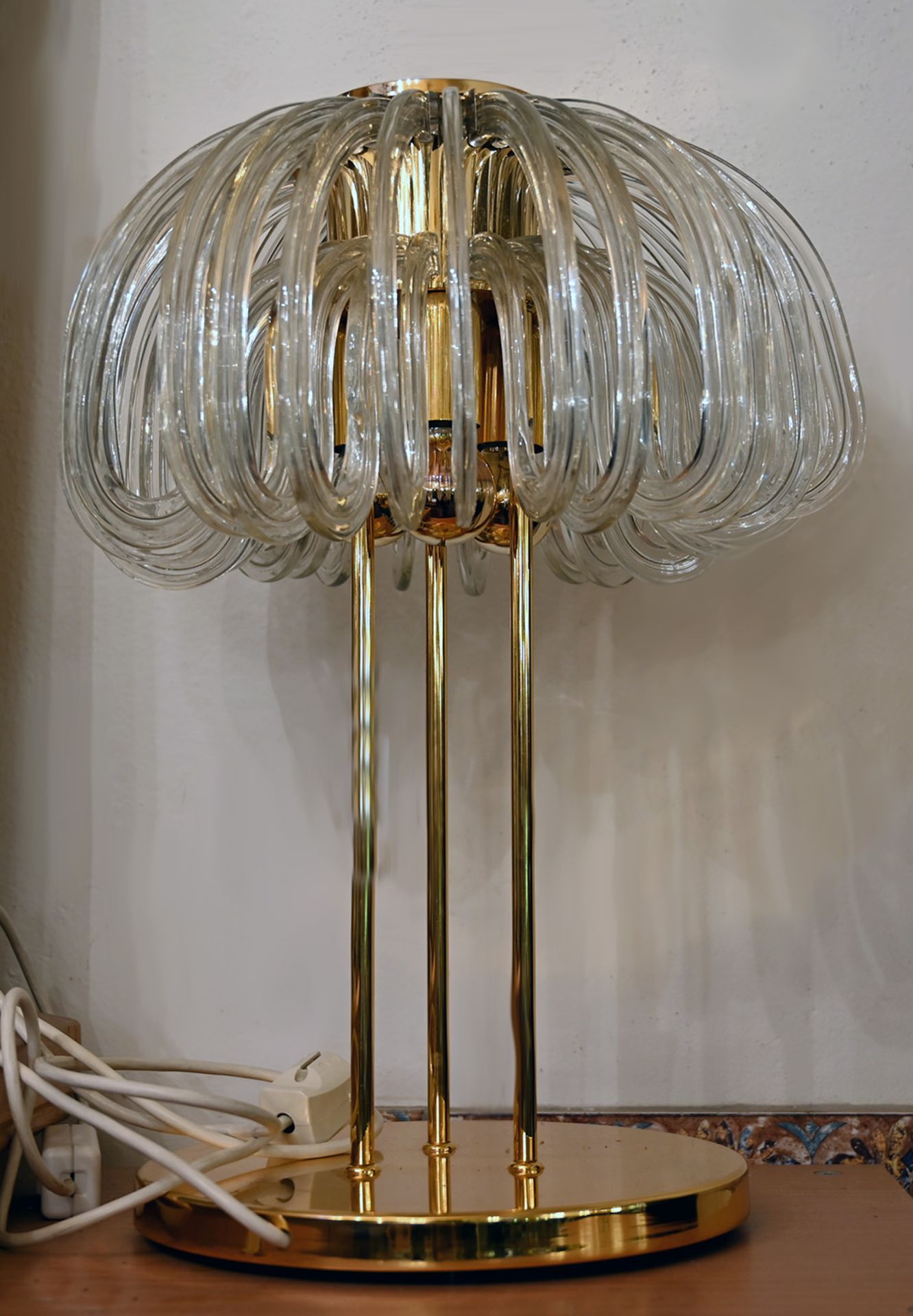 2 Designerlampen nztl. je BAKALOWITS, Wien: Tischlampe "4520/TL 12" ca. H 50cm, Lüster "4524/10+1/50 - Bild 2 aus 2