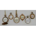 5 Damentaschenuhren jeweils GG 14ct./ Metall, jeweils um 1900, mit 1 Uhrkette GG 14ct.,