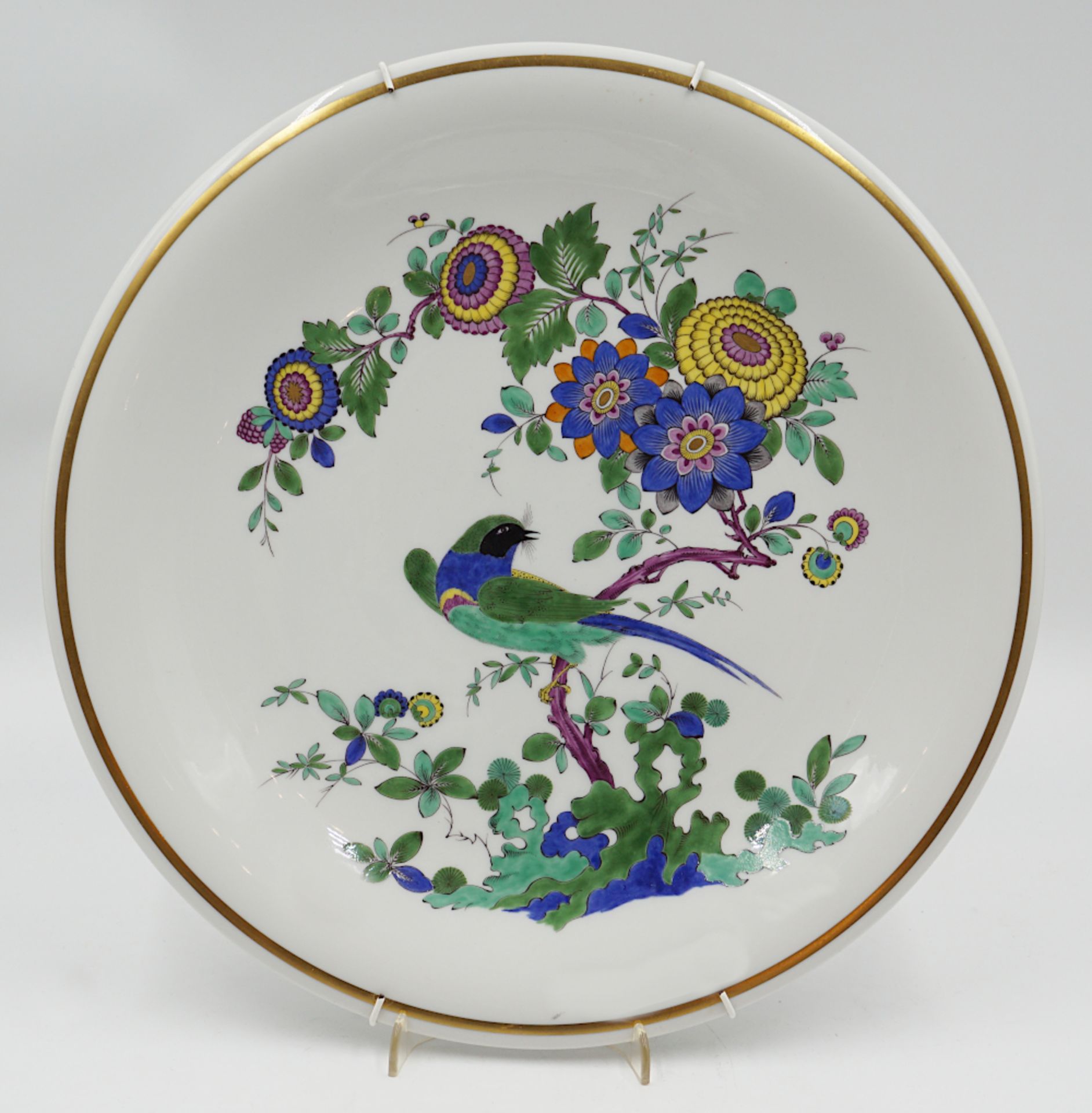 1 Wandteller mit Goldstaffage MEISSEN "Indische Fels-, Blumen- und Vogelmalerei" Modell 54602, ca. D