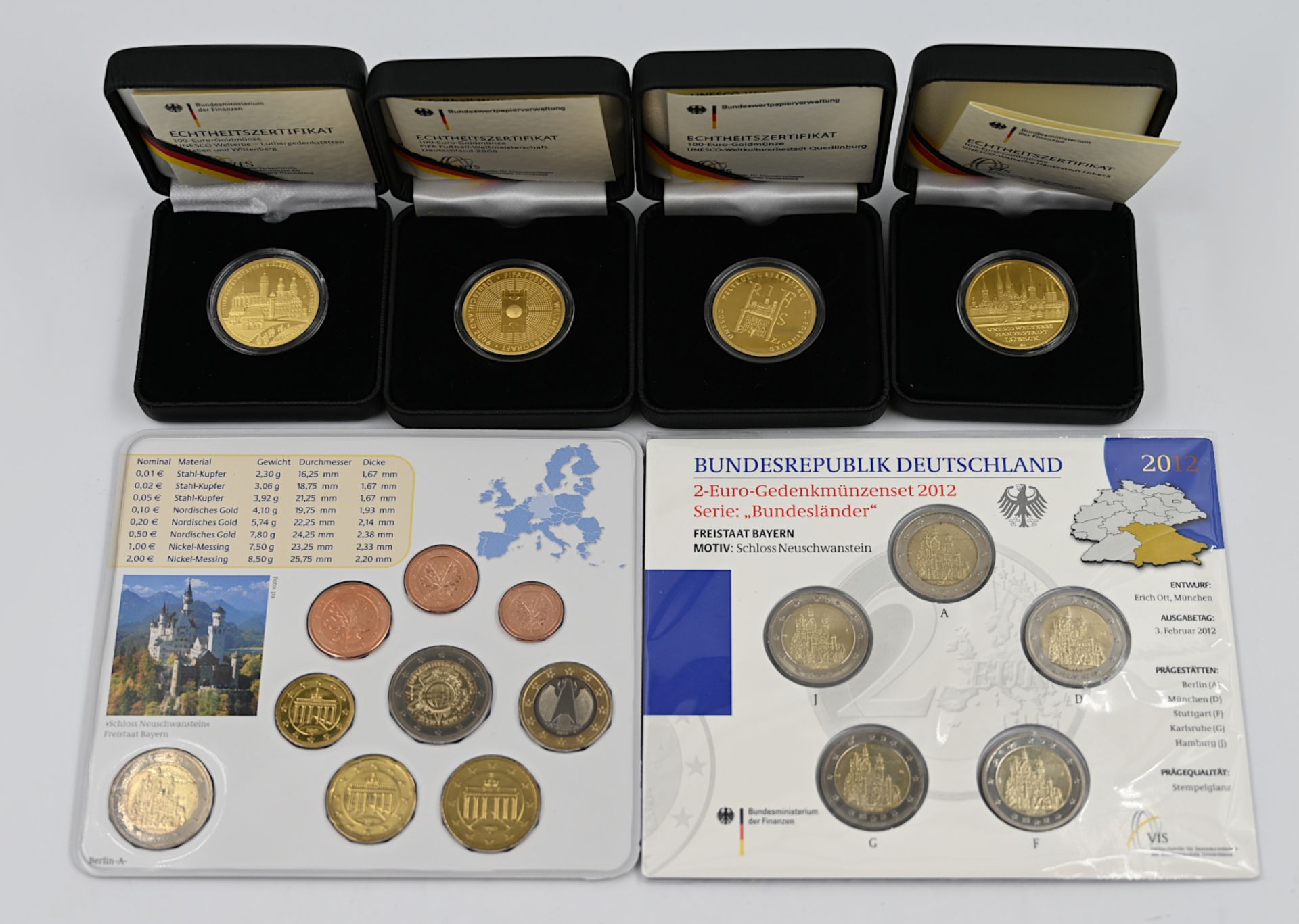 8 100€-Goldmünzen originalverpackt, sowie 1 Konvolut Münzen/ Medaillen: Silber/ Metall u.a.,