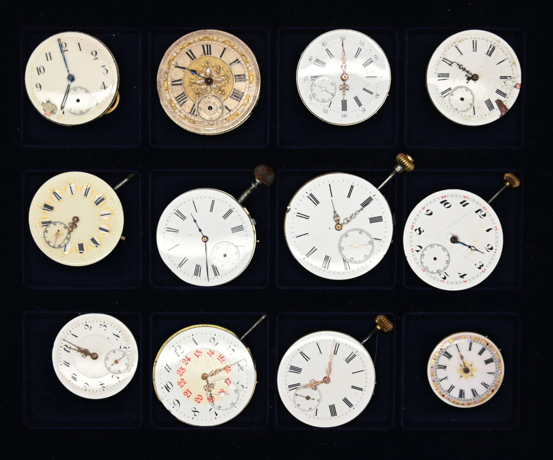1 Konvolut Taschen- und Armbanduhrwerke z.T. um 1900, jeweils Asp./ Gsp. - Bild 3 aus 3