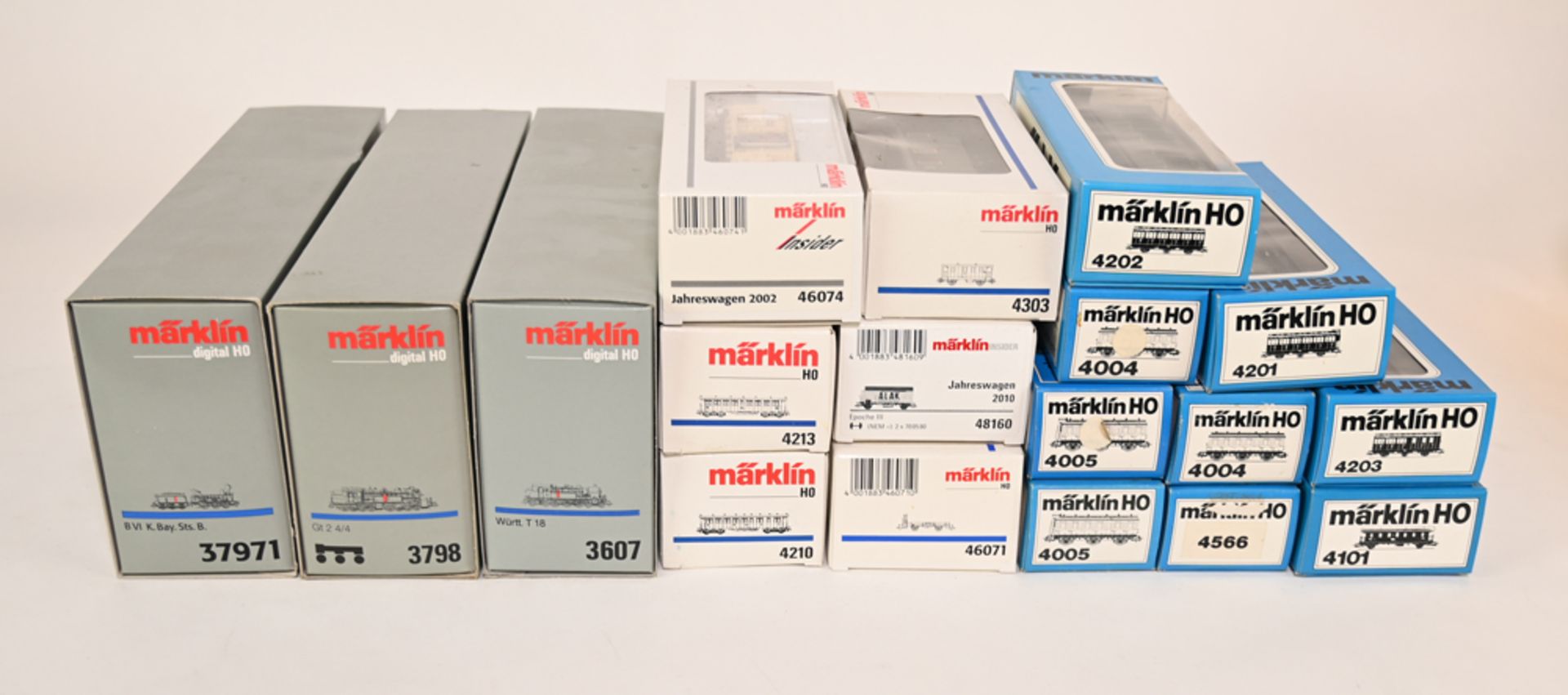 Märklin, digital, Spur H0, je in Originalverpackung: