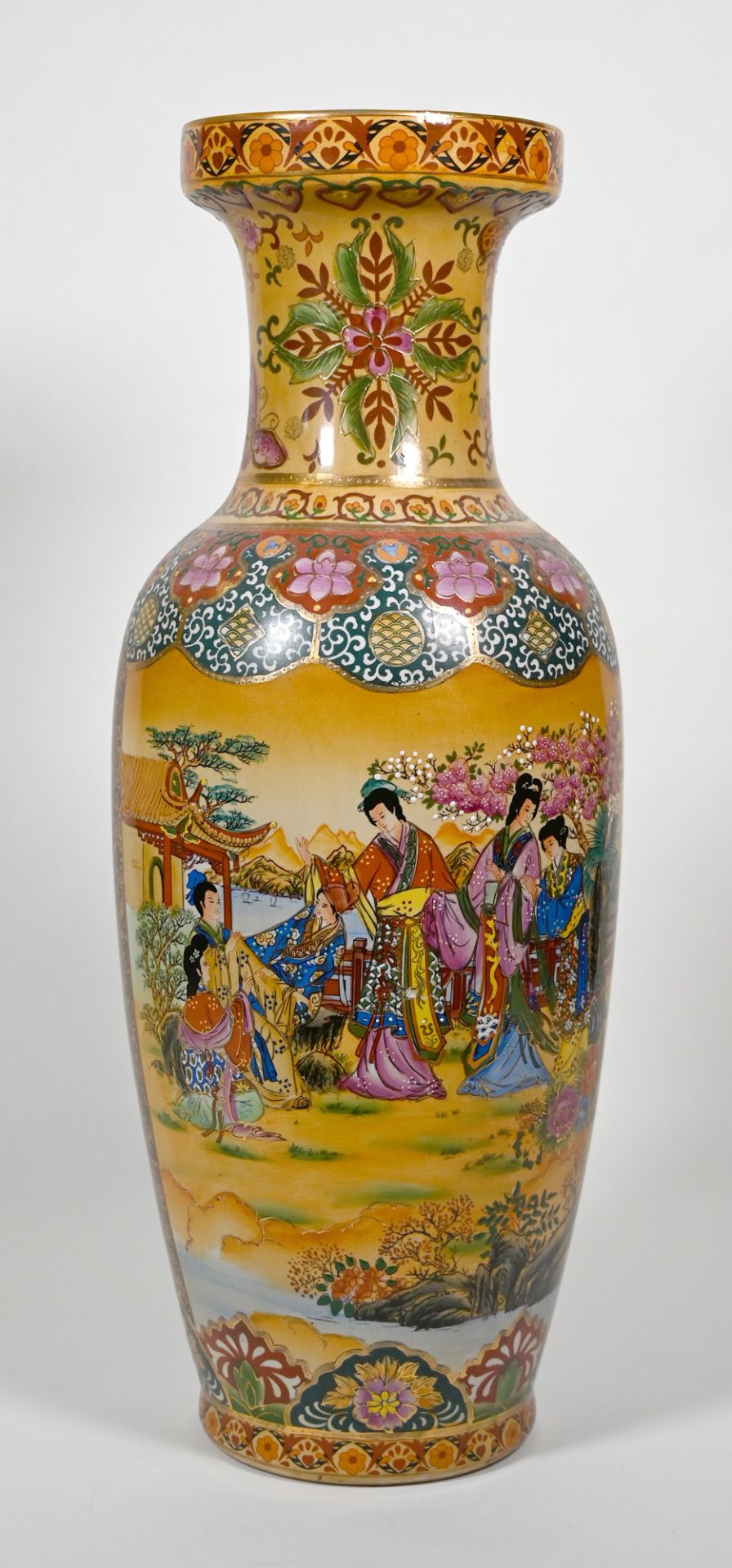 Porzellanvase, im chinesischen Stil
