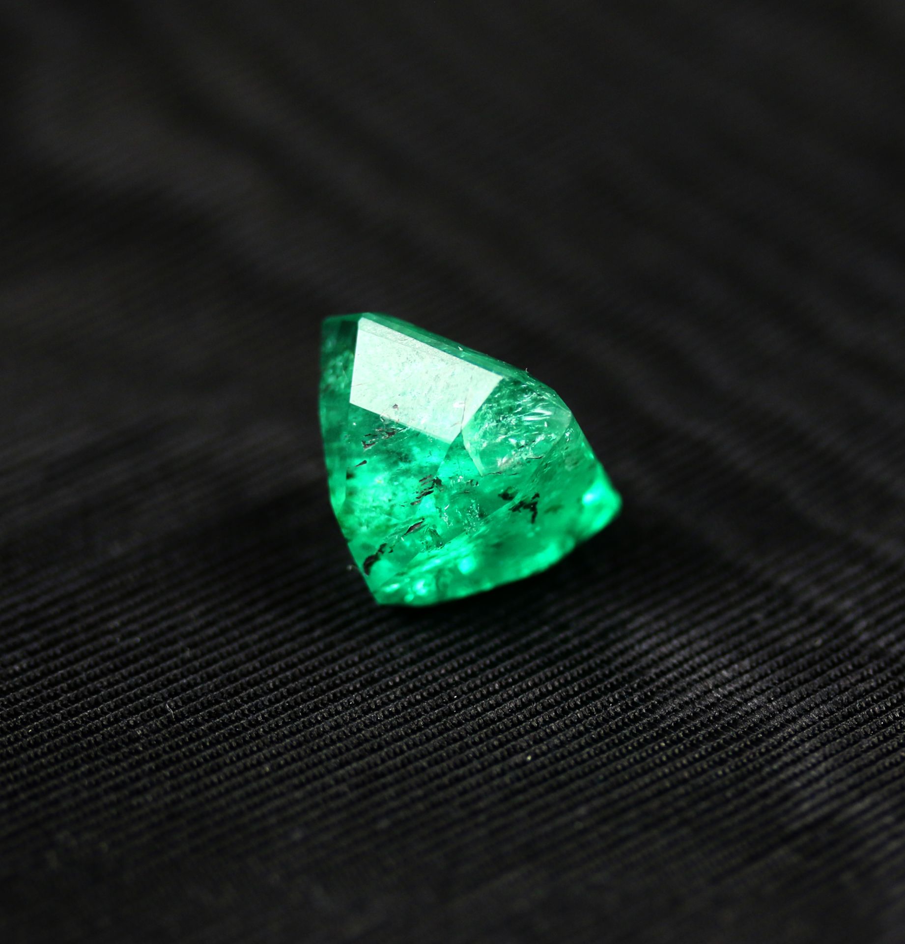 Smaragd, lose - ca. 14,95ct. - Bild 7 aus 8