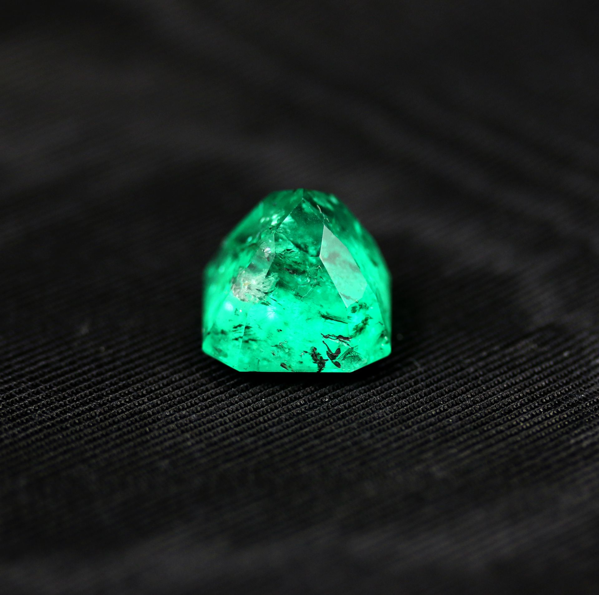 Smaragd, lose - ca. 14,95ct. - Bild 5 aus 8