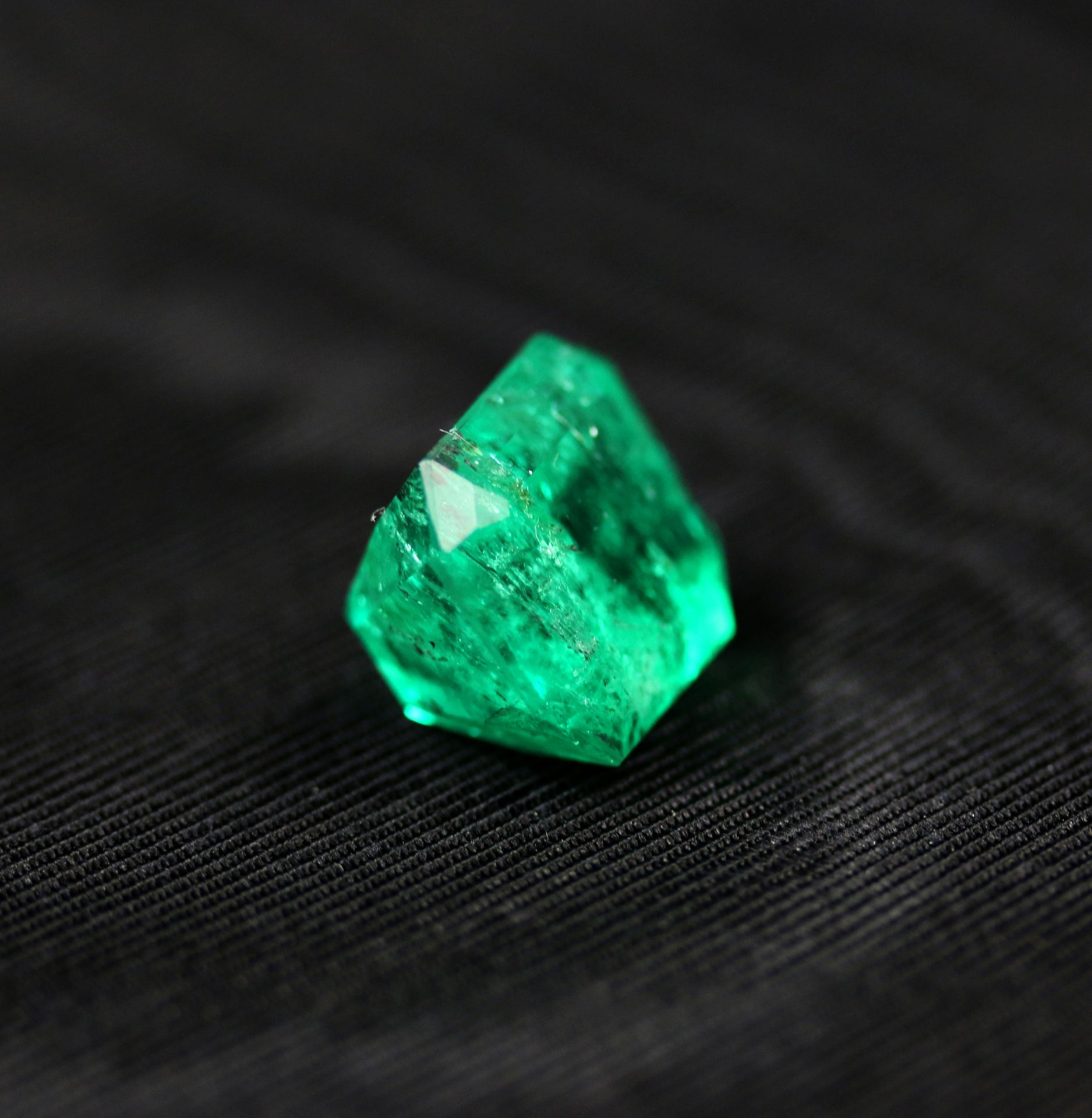 Smaragd, lose - ca. 14,95ct. - Bild 3 aus 8