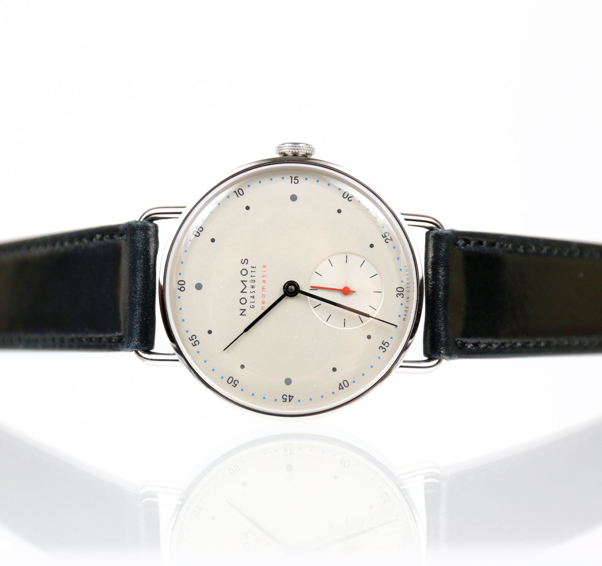 HAU/Glashütte Nomos 1104 Metro Neomatik - Bild 7 aus 10