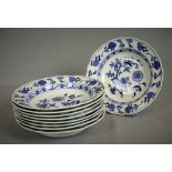 9 Suppenteller Zwiebelmuster Stadt Meißen, Keramik um 1900, weißer Scherben, blau weiß verziert, ho