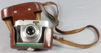 Fotoapparat der DDR, Marke Birette der 70er Jahre des 20.Jh. 