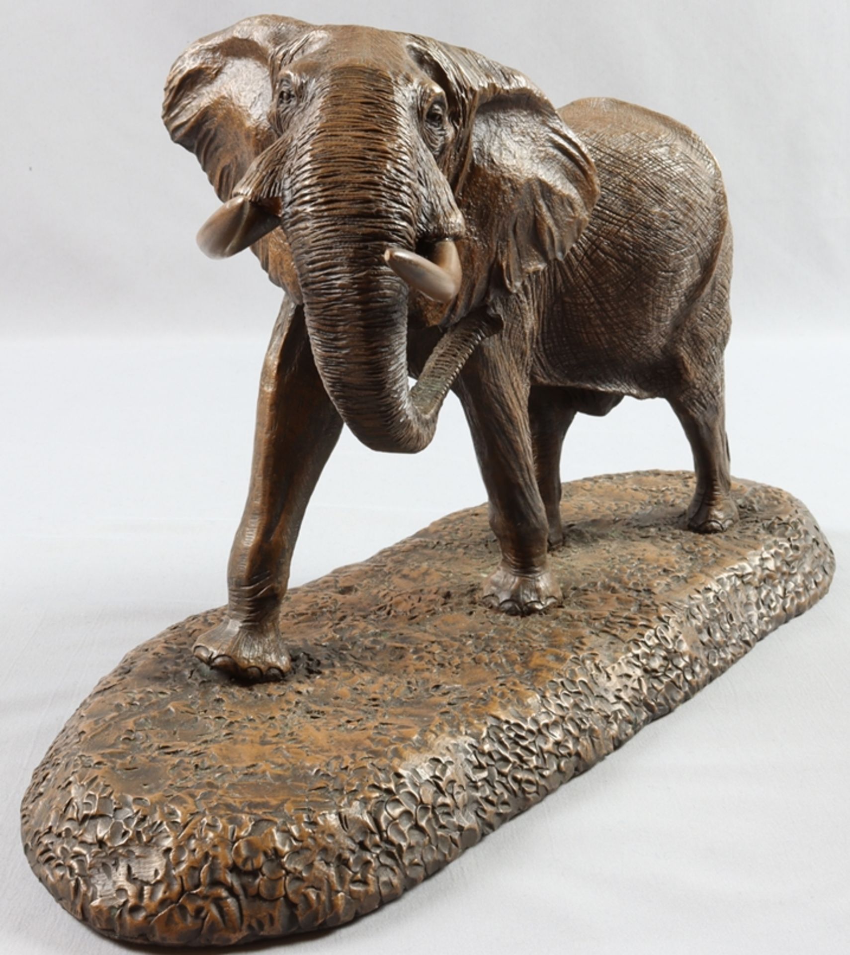 Robert Glen, geb. 1940, Bronzefigur Elefant, 1974 England - Image 3 of 4