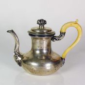 Teekanne (Österreich/Ungarn, um 1900)