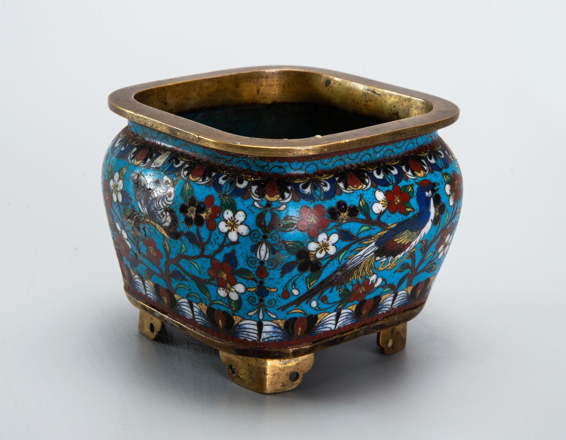 A Fine Cloisonne Incense Burner, China, Qing Dynasty, 18th-19th Century - Image 2 of 4