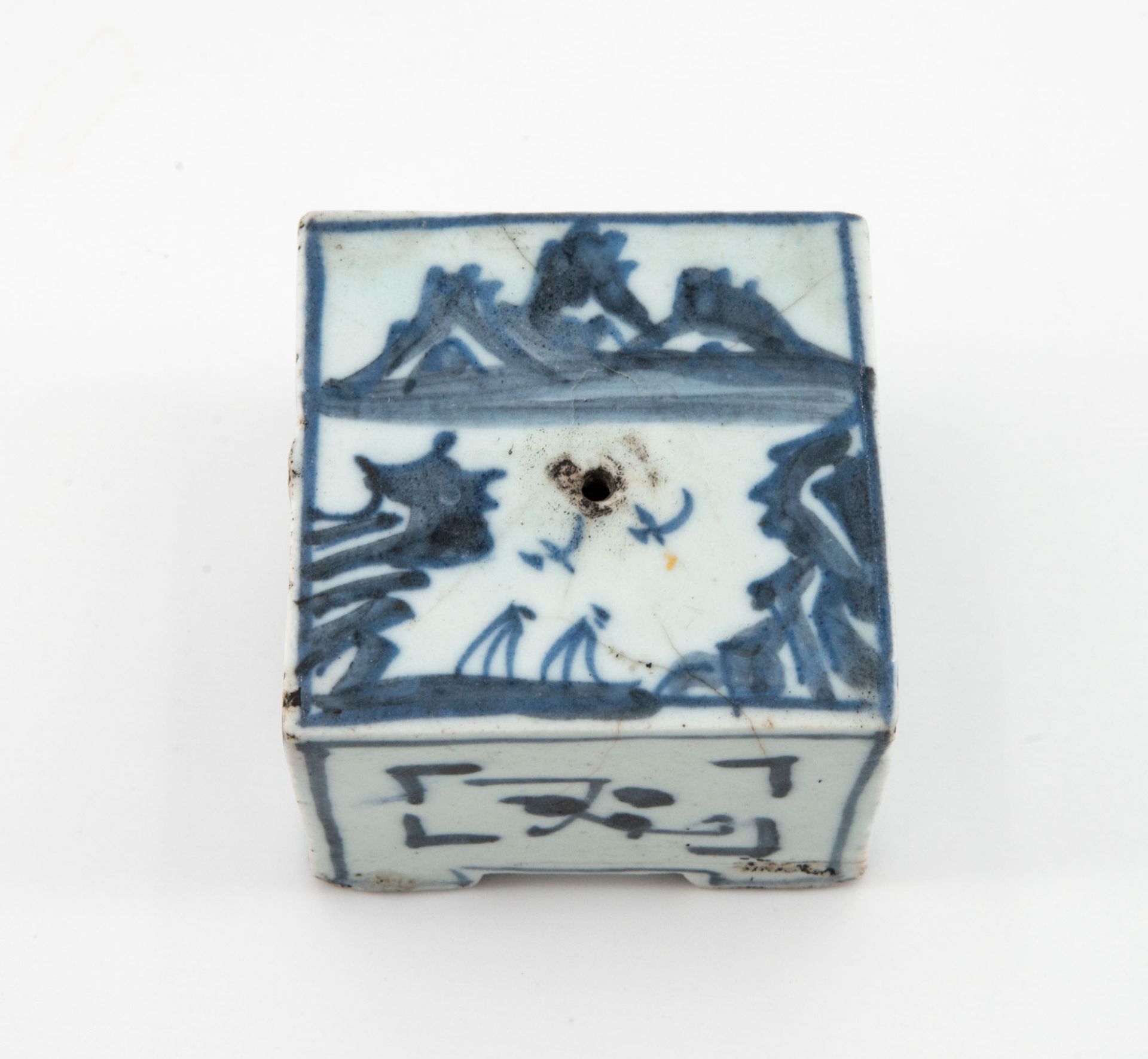 A Nice Korean Blue and White Rectangular Porcelain Water Dropper, Joseon Dynasty 19th Century - Bild 4 aus 4