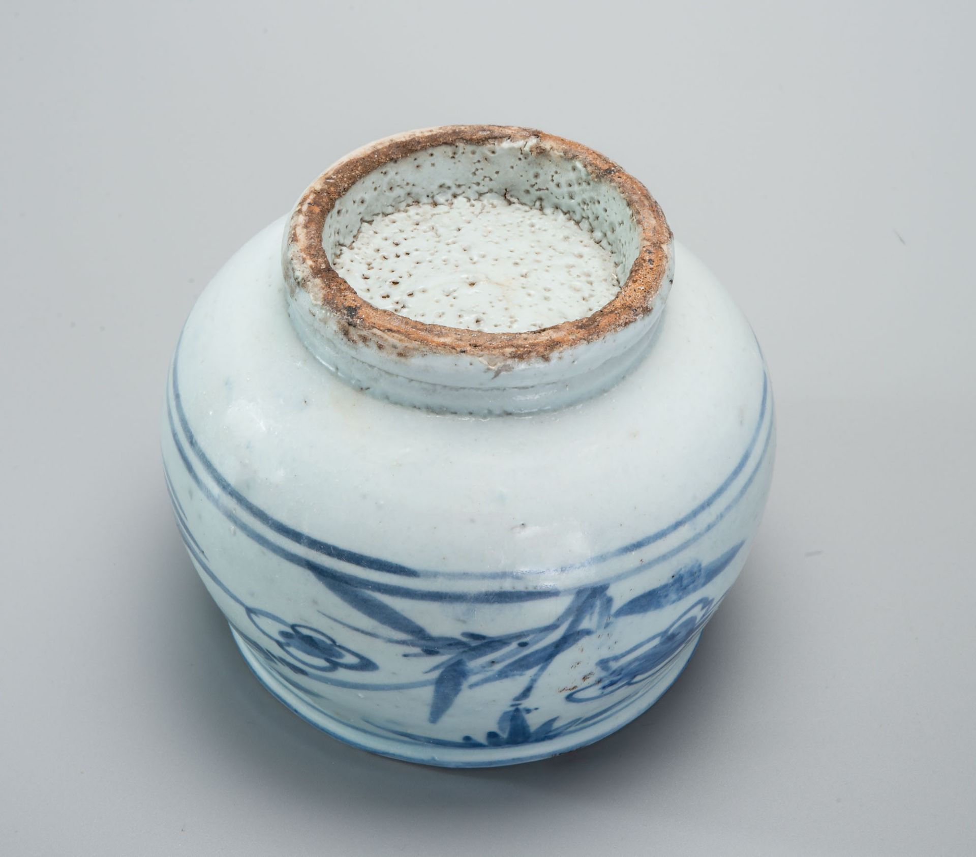A Blue and White Porcelain Rice Bowl, Korea, Joseon Dynasty (1392-1910) - Bild 4 aus 5