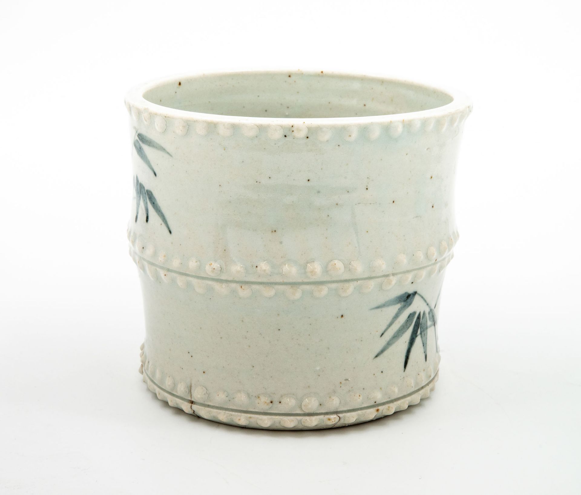 A Large Blue and White Porcelain Brush Pot, Korea, Late Joseon Dynasty, Early 20th Century - Bild 2 aus 5