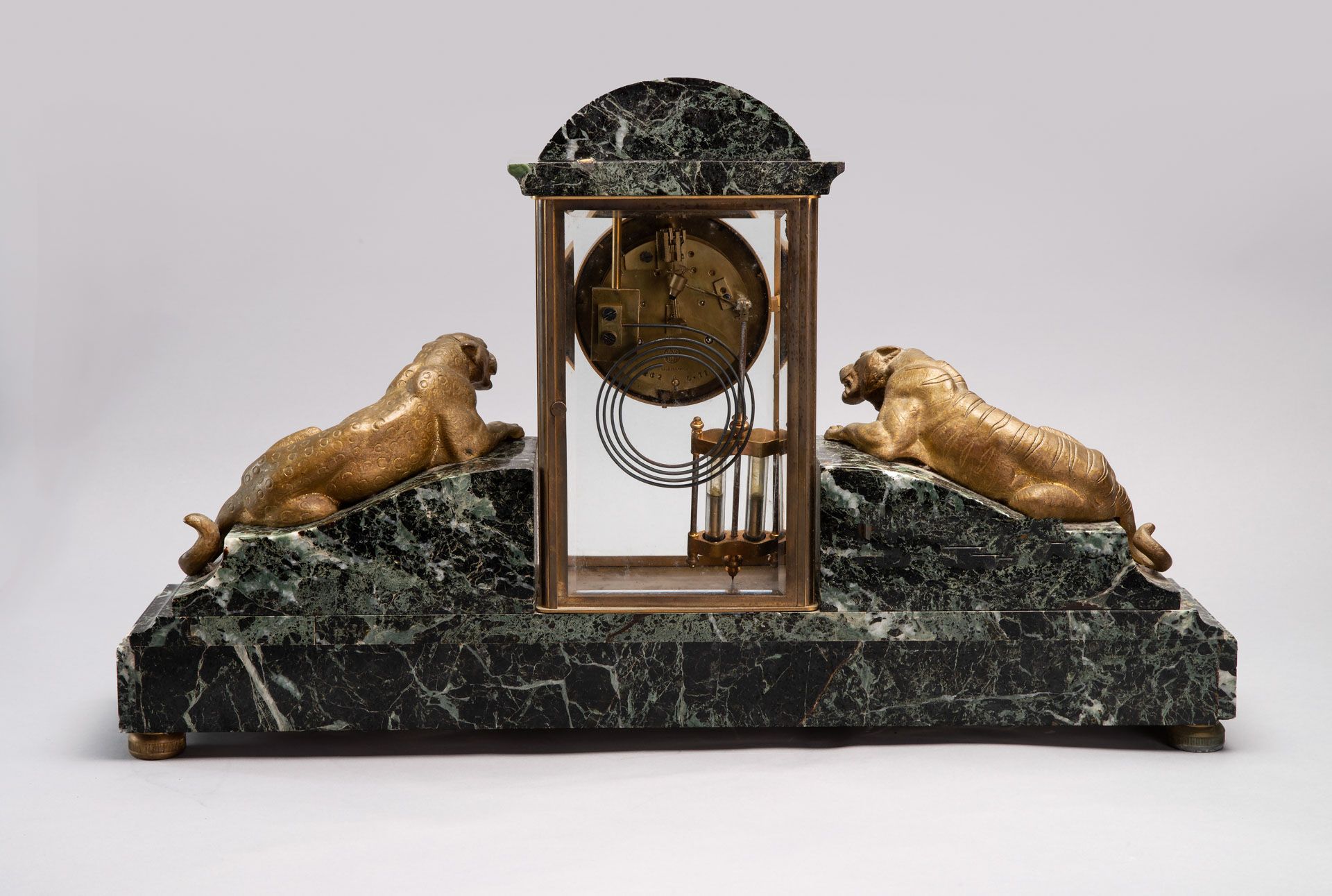 A Just Art Deco Bronze and Marble Mantel Clock, France, 1920's - Image 4 of 4