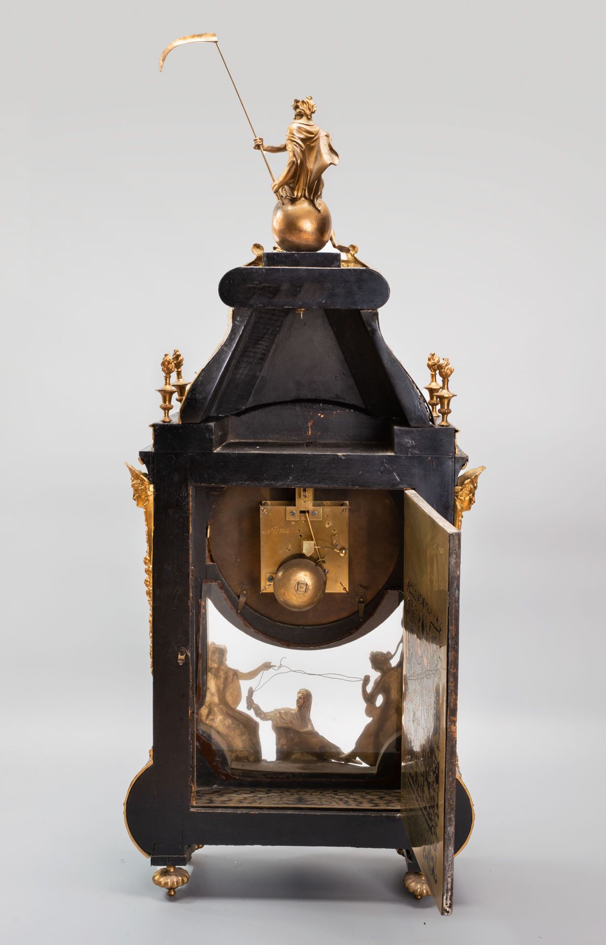 An Fine Boulle Style Wood and Gilt Bronze Ormolu Console Clock, France, Mid 18th Century - Bild 5 aus 8