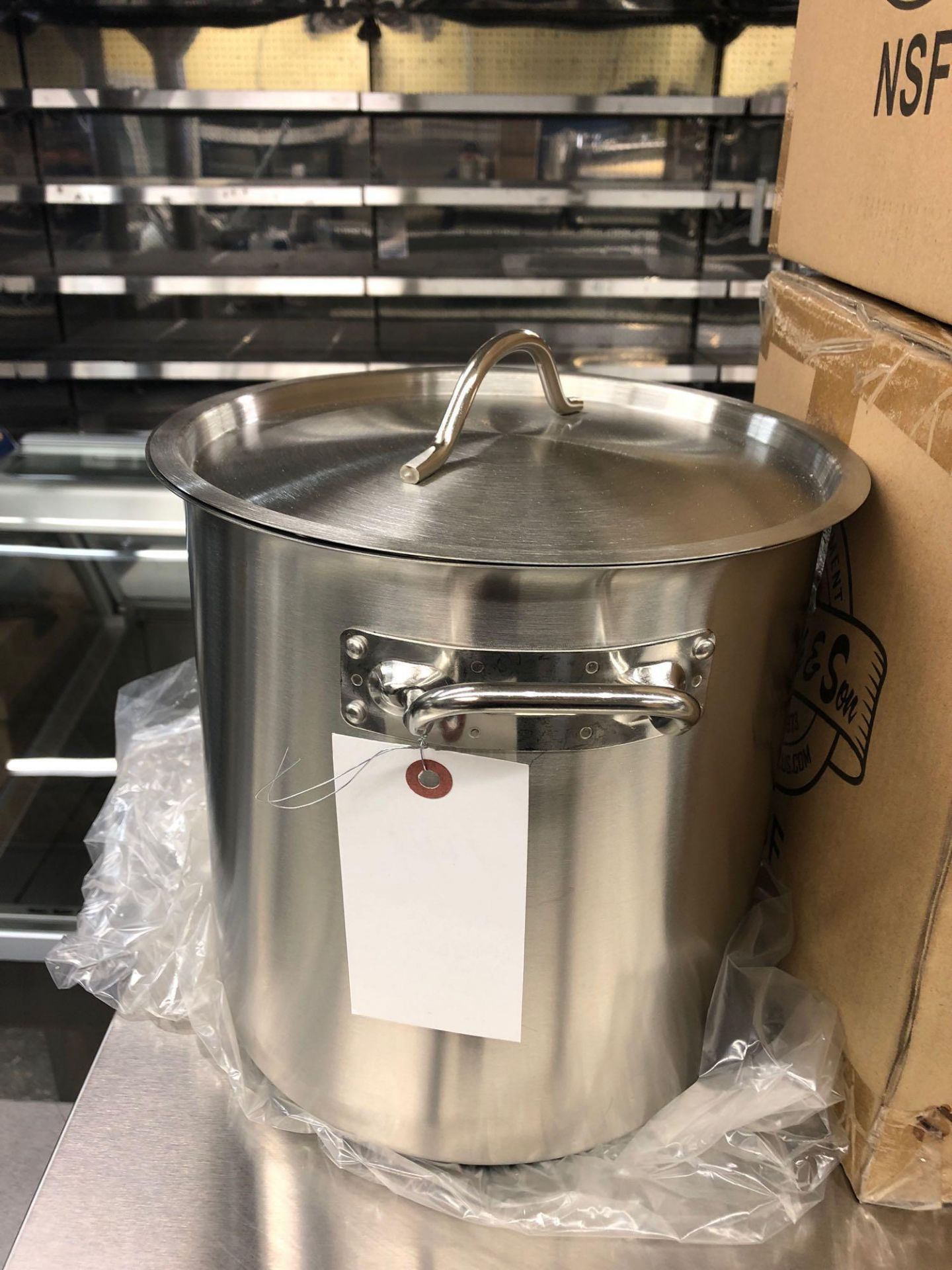 12 L stainless steel stock pot with cover