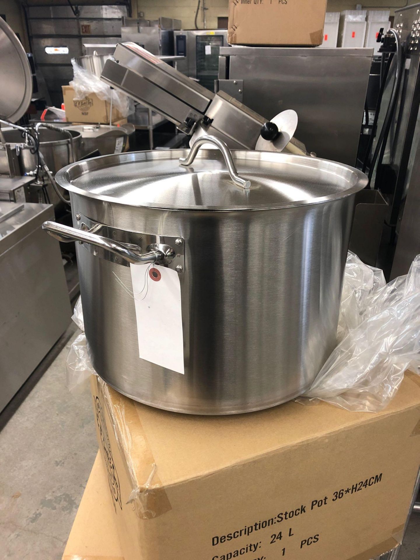24 L stainless steel stock pot
