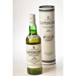 Laphroaig 10 yr old in Tin 1 x 70cl bts