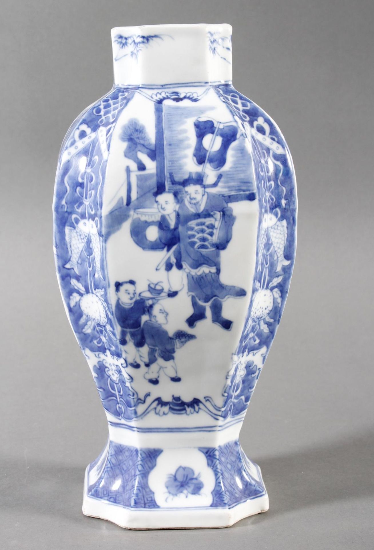 Porzellanziervase, China Guangxu (1875-1908) - Bild 2 aus 6