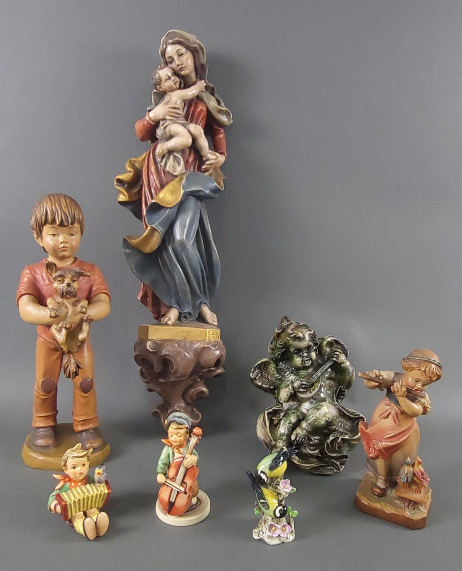 Figuren Konvolut aus Holz, Keramik, Wachs und Kunststoff