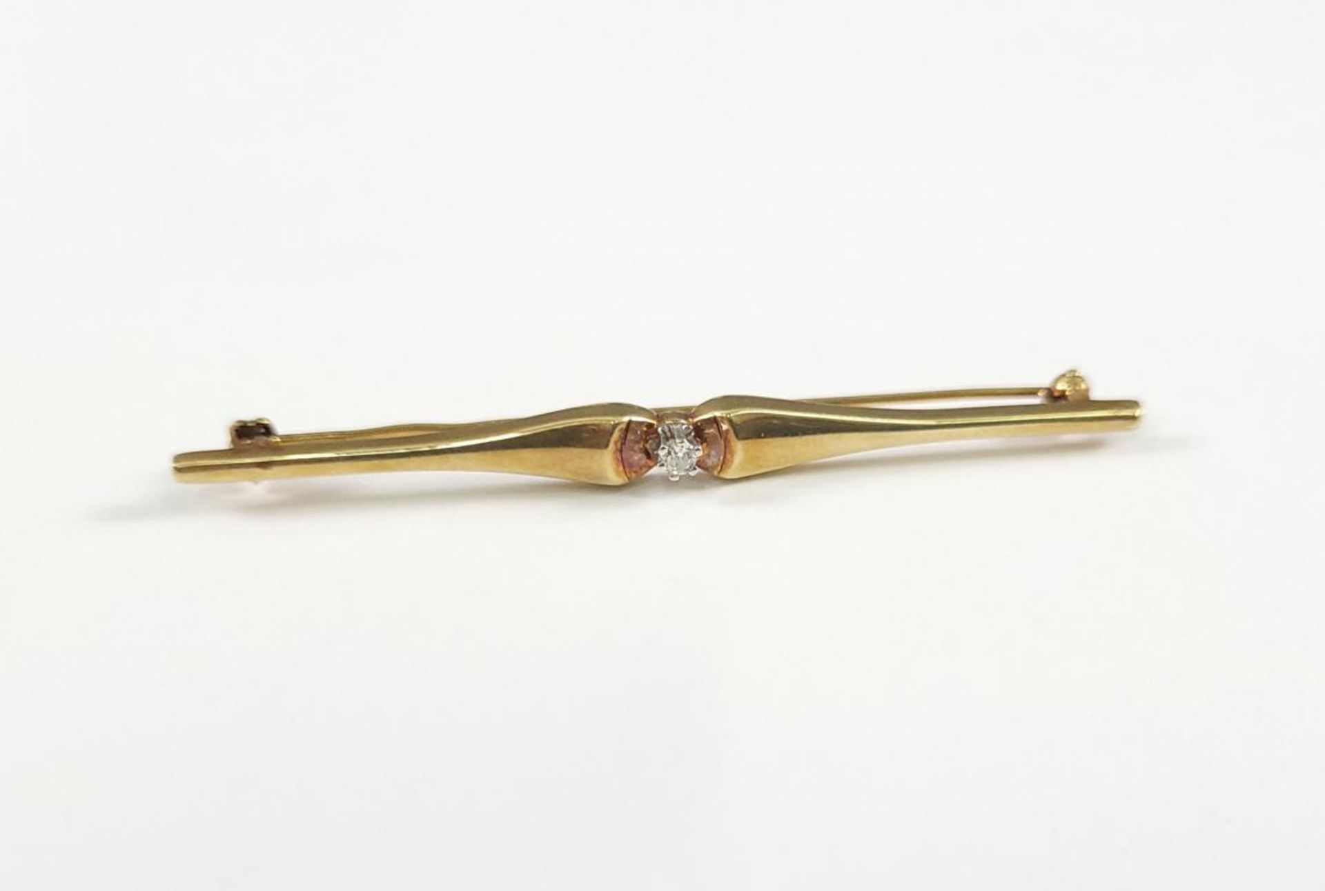 Stab-Brosche mit Diamant, 14 kt Gelbgold - Bild 2 aus 3