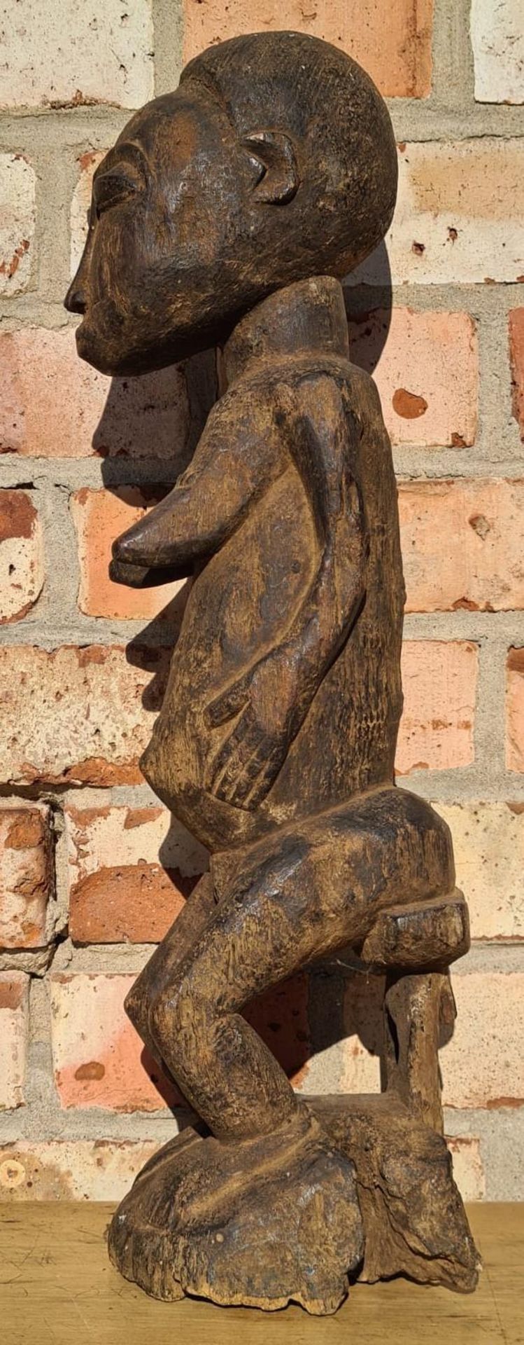 Afrikanische Fruchtbarkeitsfigur der Senufo, 1. Hälfte 20. Jahrhundert - Bild 2 aus 8