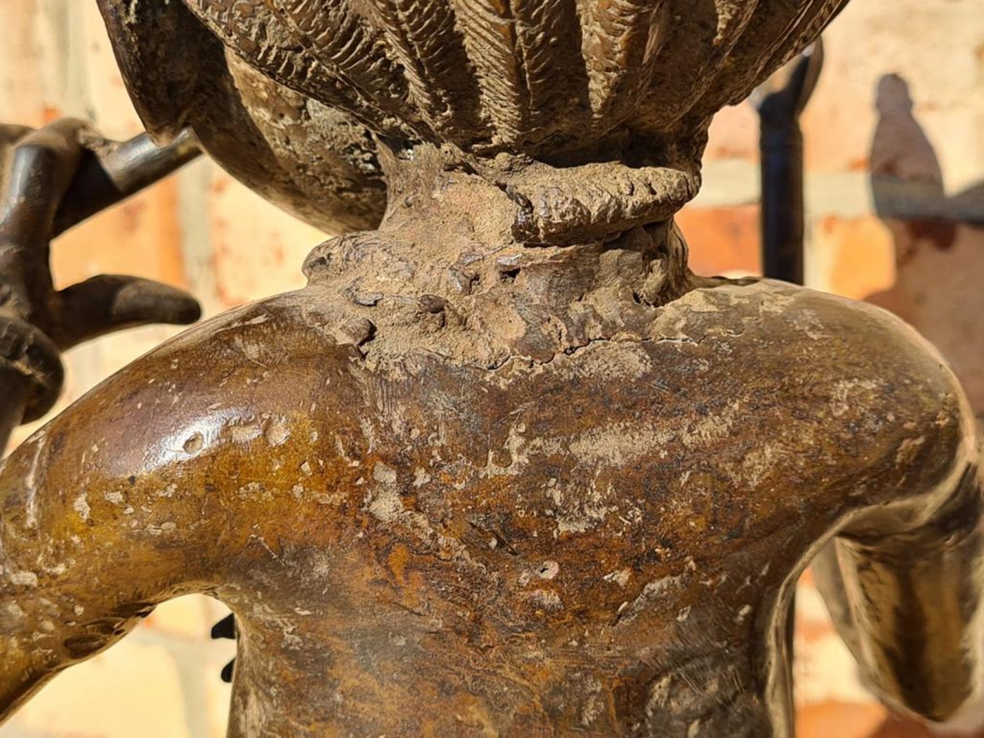 Afrikanische Skulptur aus Bronze, 1. Hälfte 20. Jahrhundert - Bild 6 aus 8