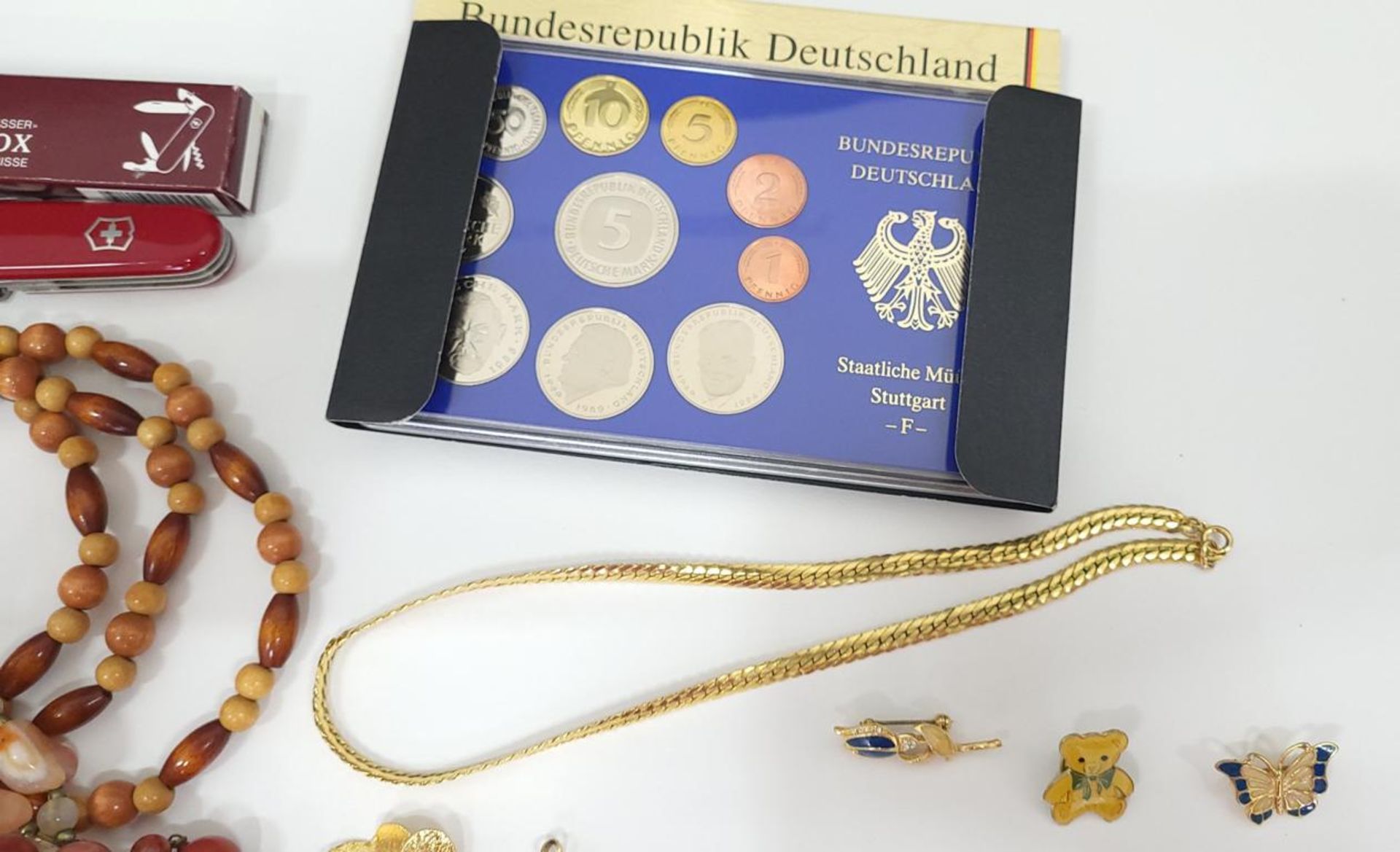 Konvolut Modeschmuck und DM Münzsatz von 1997 F - Bild 3 aus 7