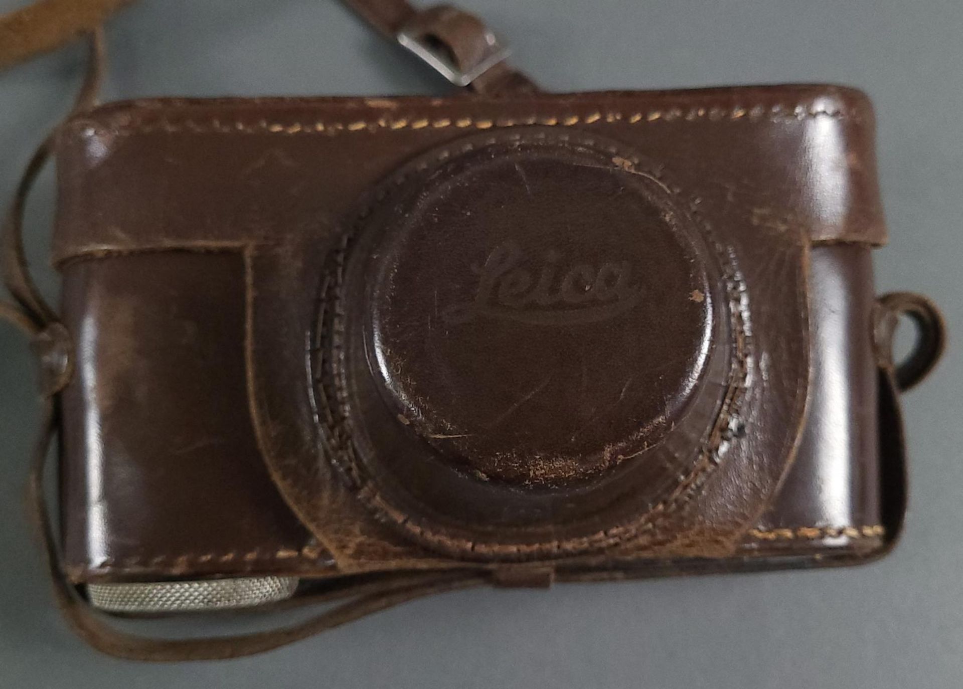 Leica-Kamera Ic. Ernst Leitz, Wetzlar, D.R.P. - Bild 3 aus 3