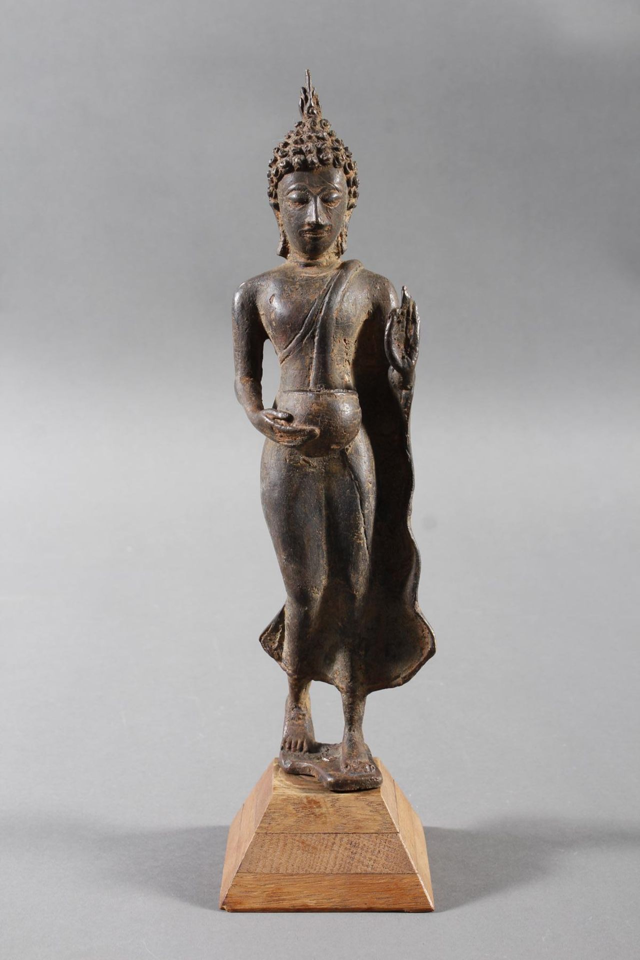 Bronze Buddha in der lehrenden Geste, Thailand 18/19 Jahrhundert