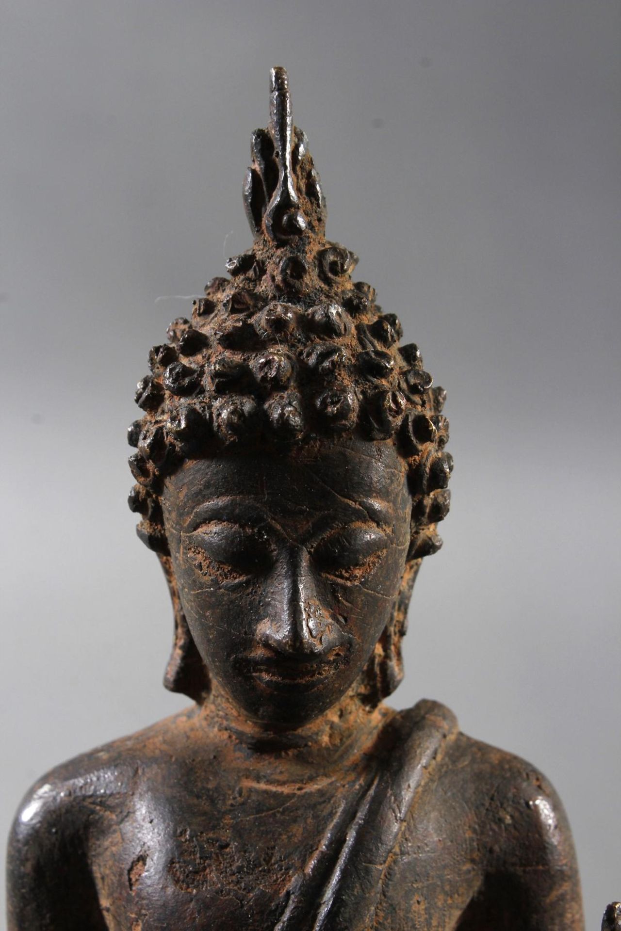 Bronze Buddha in der lehrenden Geste, Thailand 18/19 Jahrhundert - Bild 6 aus 8