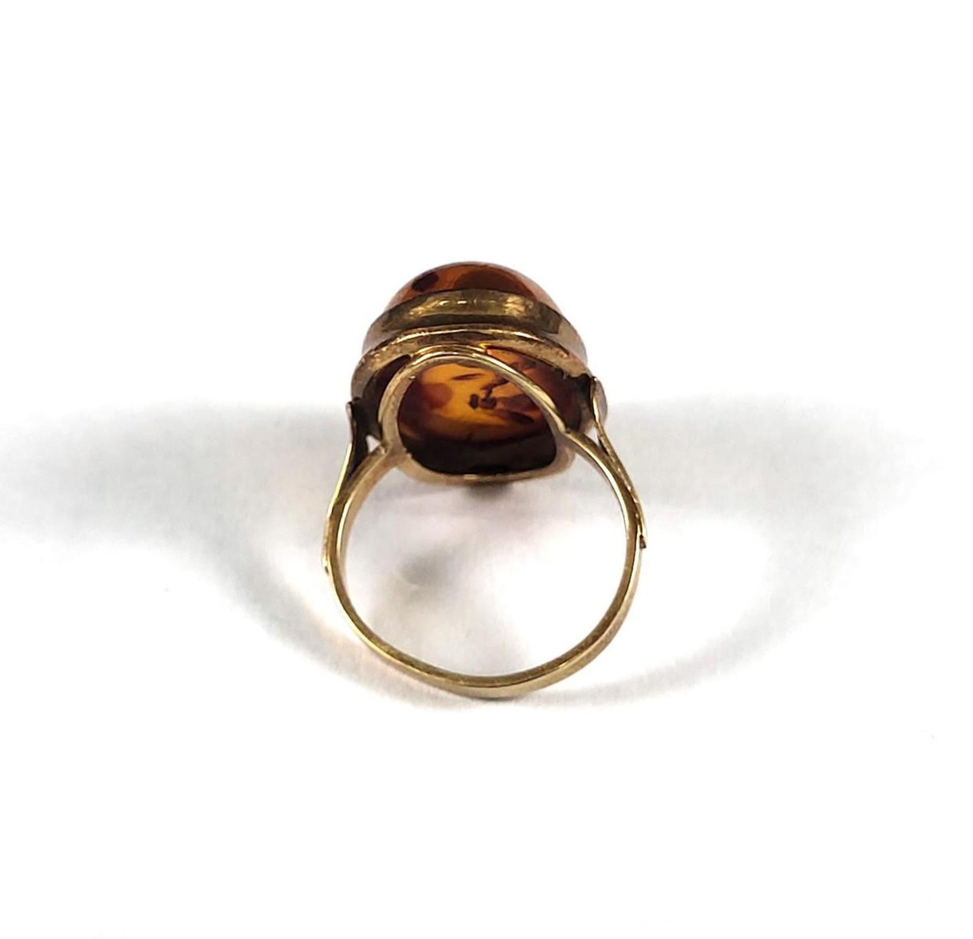 Damenring mit Bernsteincabochon, 14 kt Gelbgold - Bild 3 aus 5