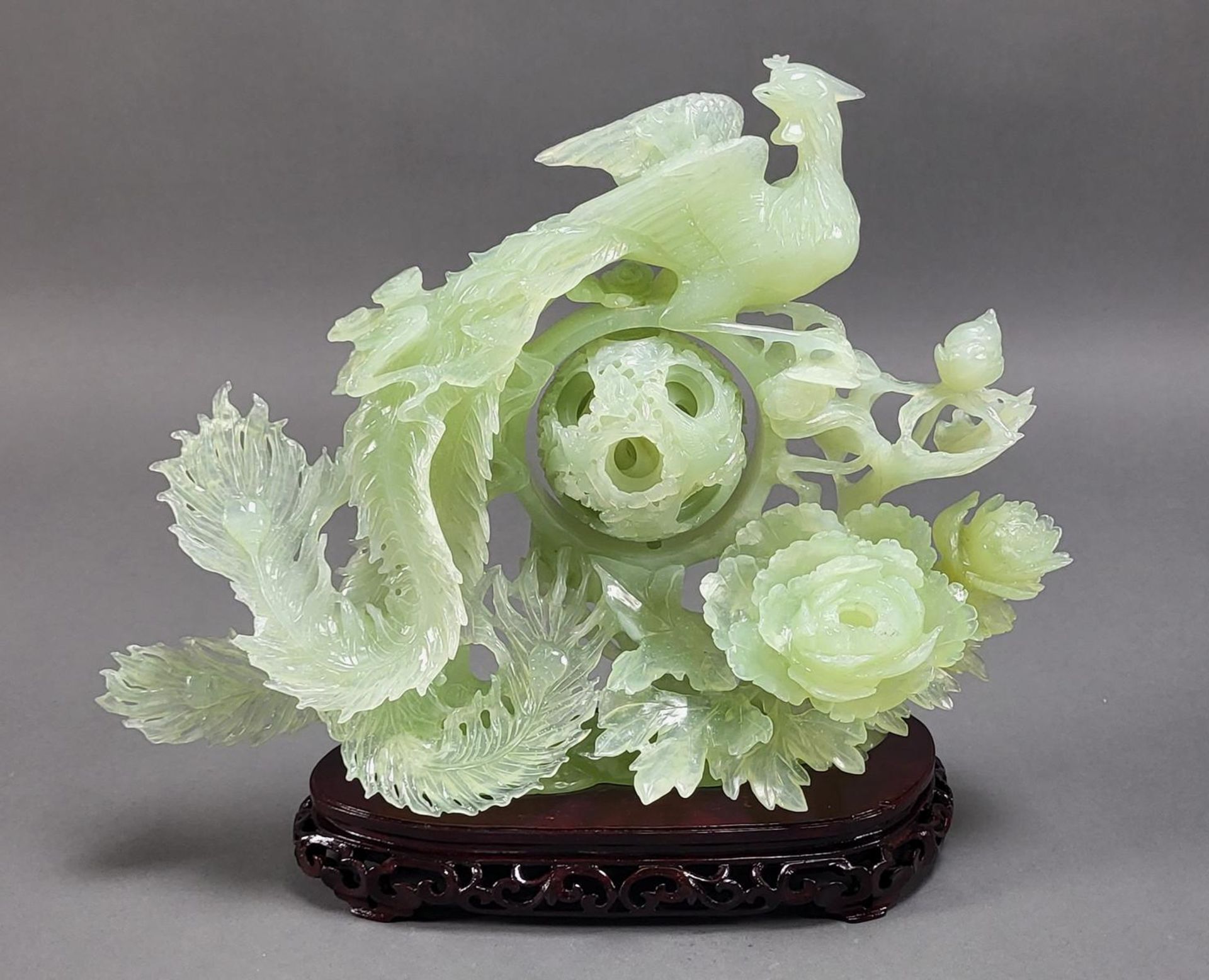 Jadeskulptur, Phönix auf Blumenstrauch mit Wunderkugel - Image 2 of 5
