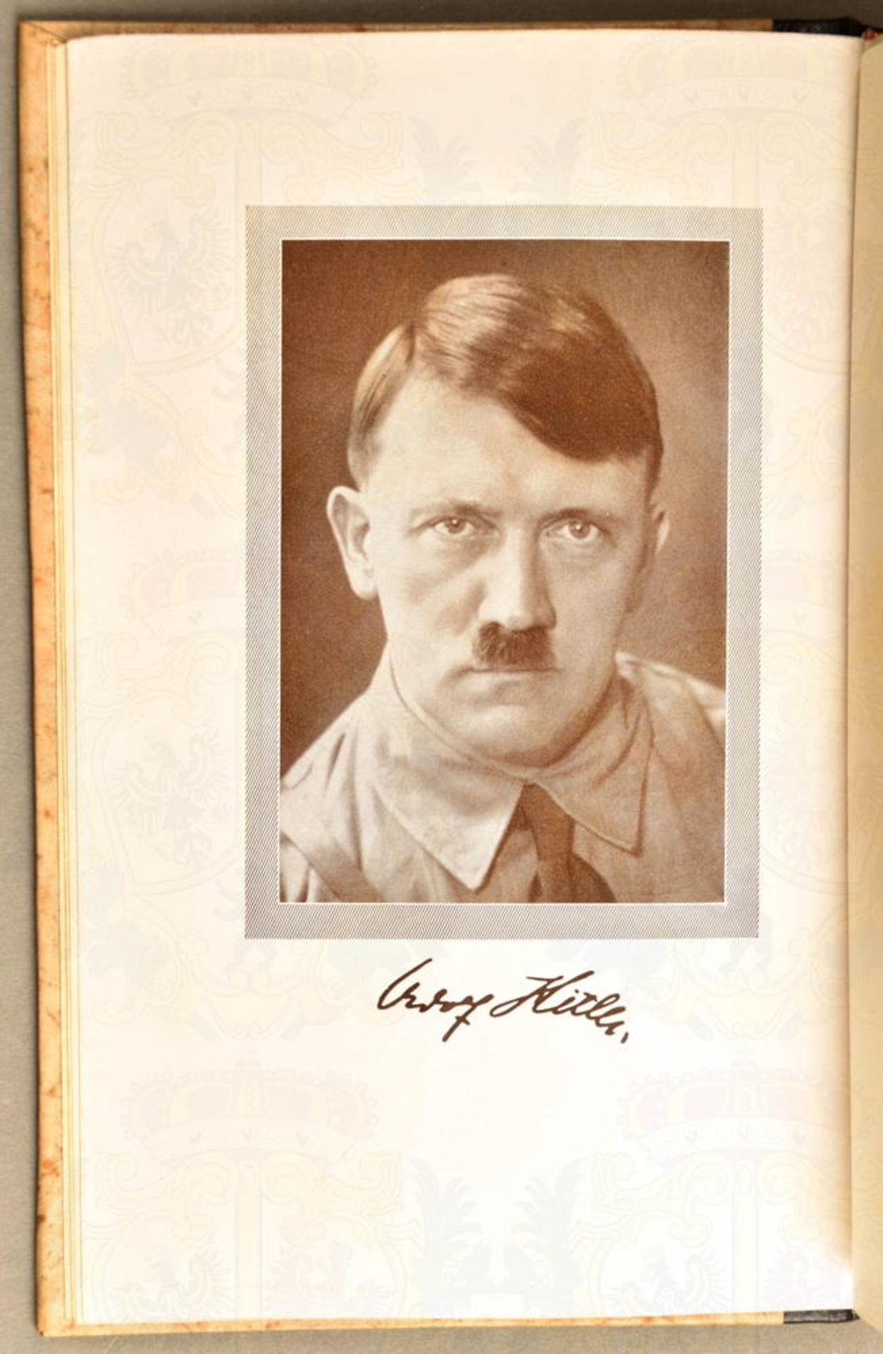 MEIN KAMPF - Bild 5 aus 5