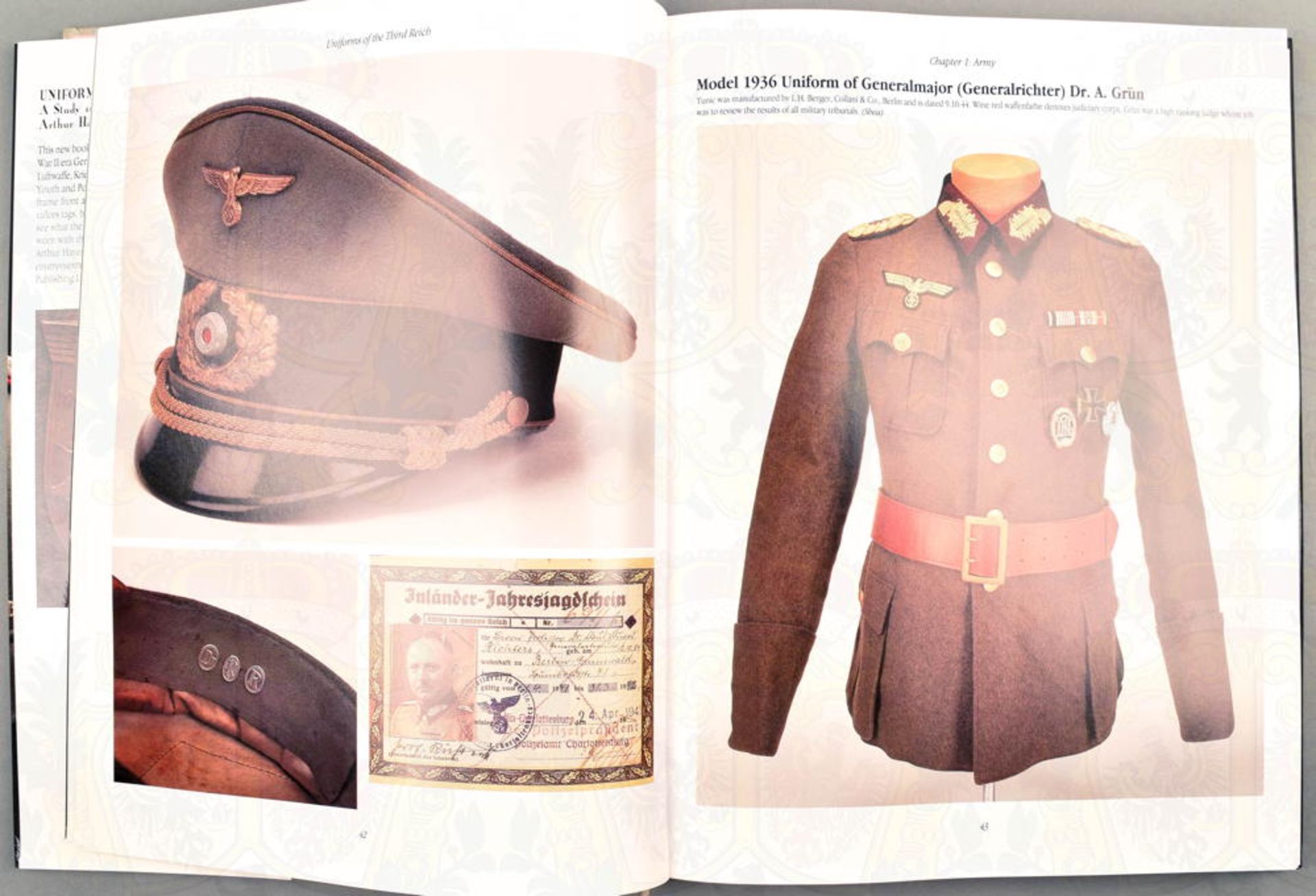 UNIFORMS OF THE THIRD REICH - Bild 2 aus 2