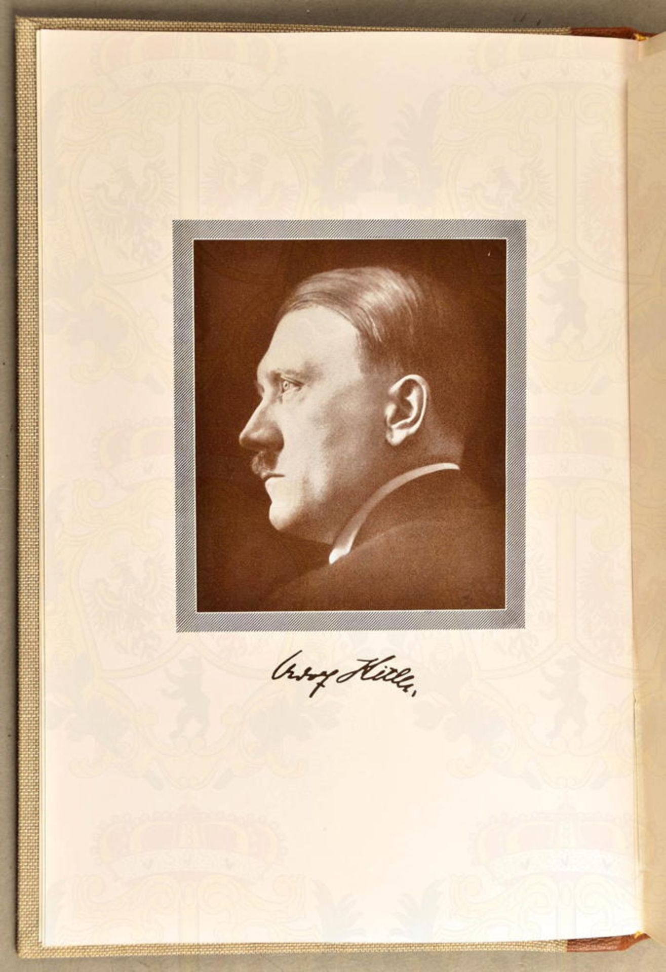 Mein Kampf - Bild 2 aus 3