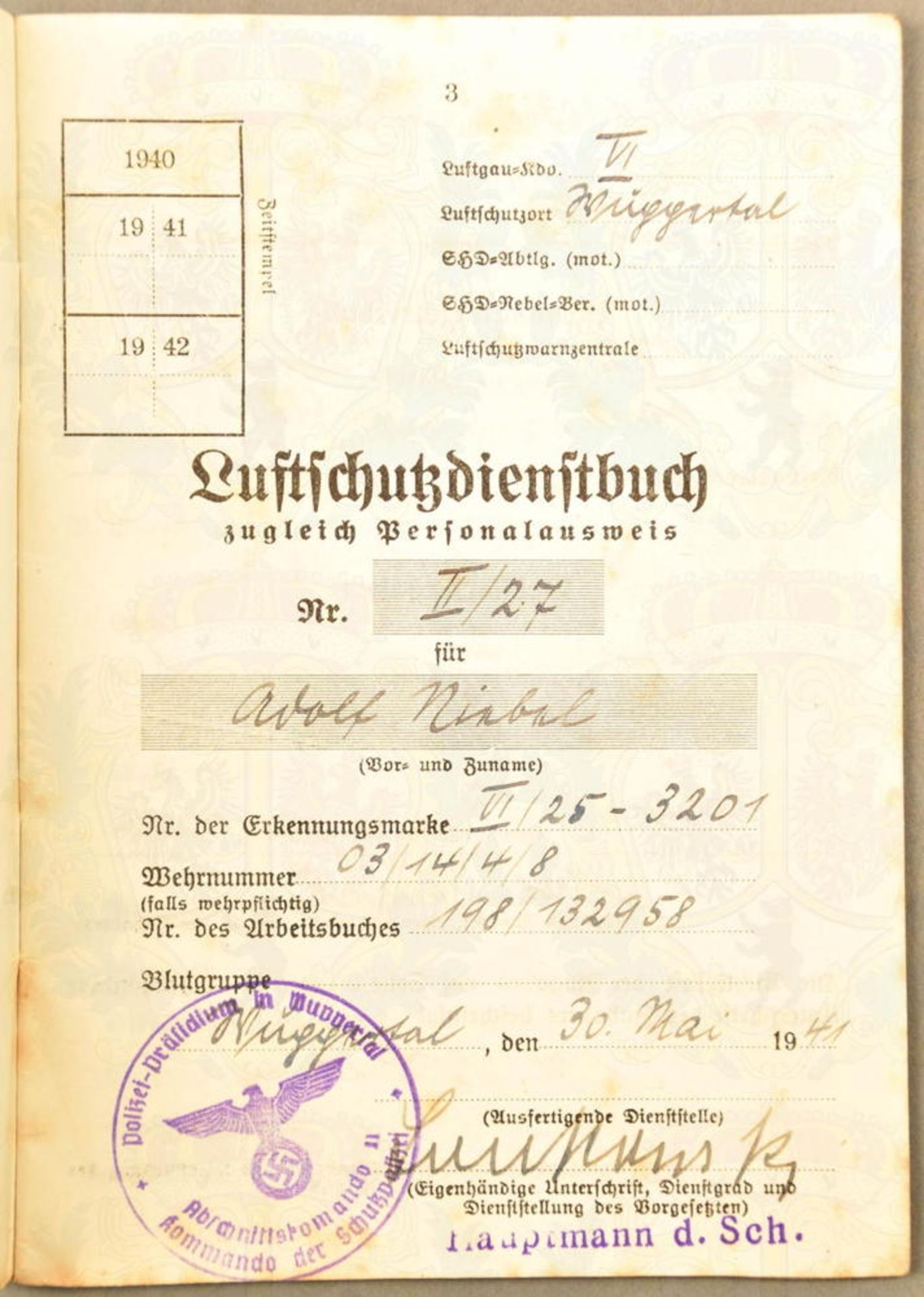 Luftschutz-Dienstbuch - Bild 2 aus 4