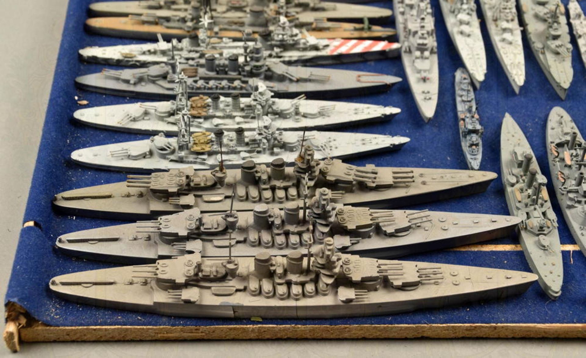 100 Schiffsmodelle italienische Kriegsmarine - Image 3 of 3