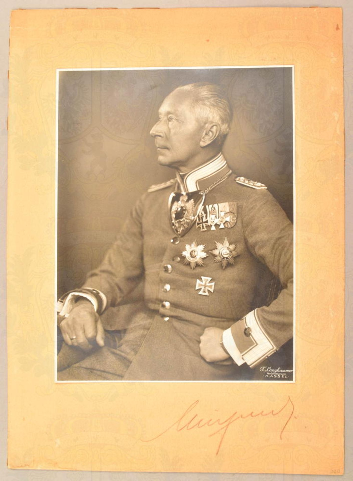Portrait photograph crown prince Wilhelm with signature