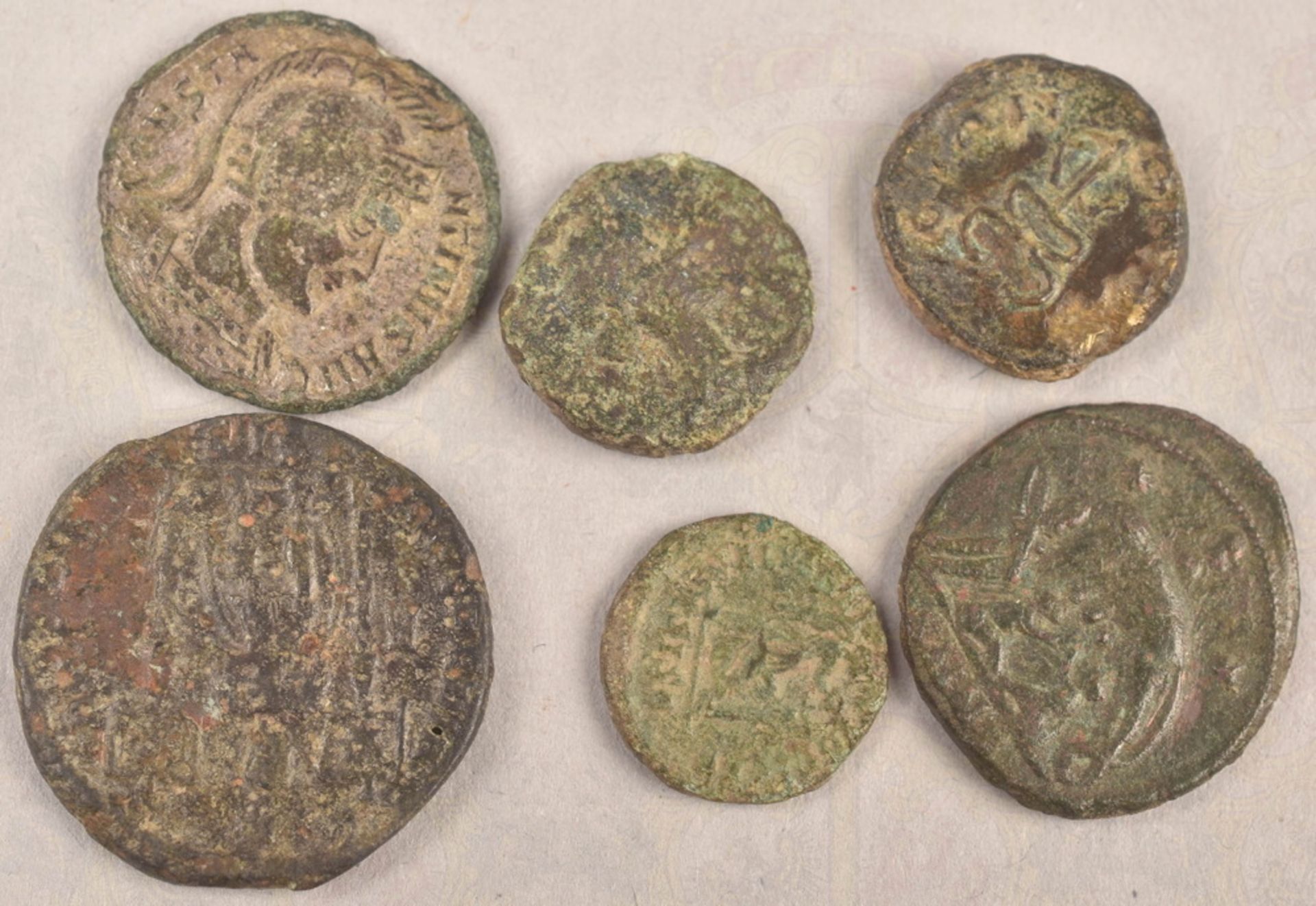 6 römische Kleinmünzen - Bild 2 aus 2