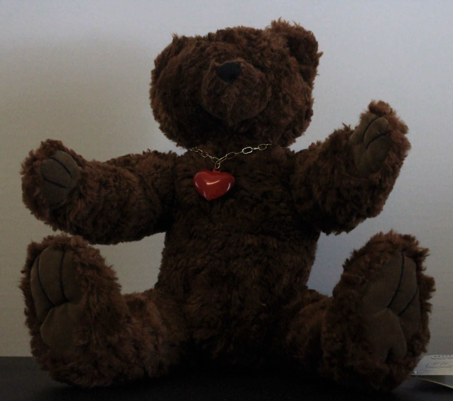 Bing Teddy mit Spieluhr und Herzkette No. 1 / 1