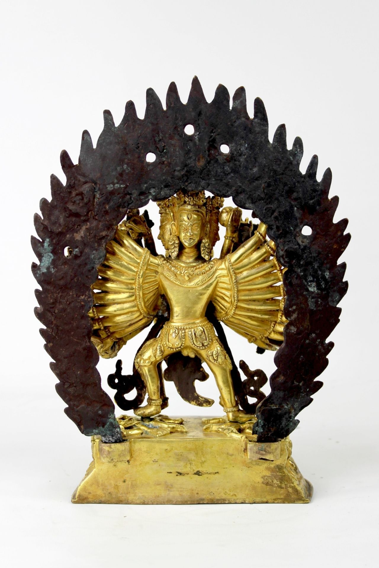 Tibet feuervergoldete Bronze Vajrabhairava in Yab Yum 18./.19. Jhdt. - Image 8 of 8