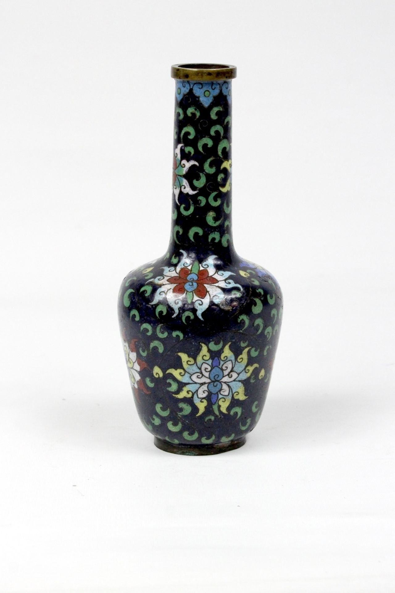 China Blaue Cloisonne-Chrysanthemen Vase frühe Qing Dynastie 17.Jhdt. - Bild 2 aus 5