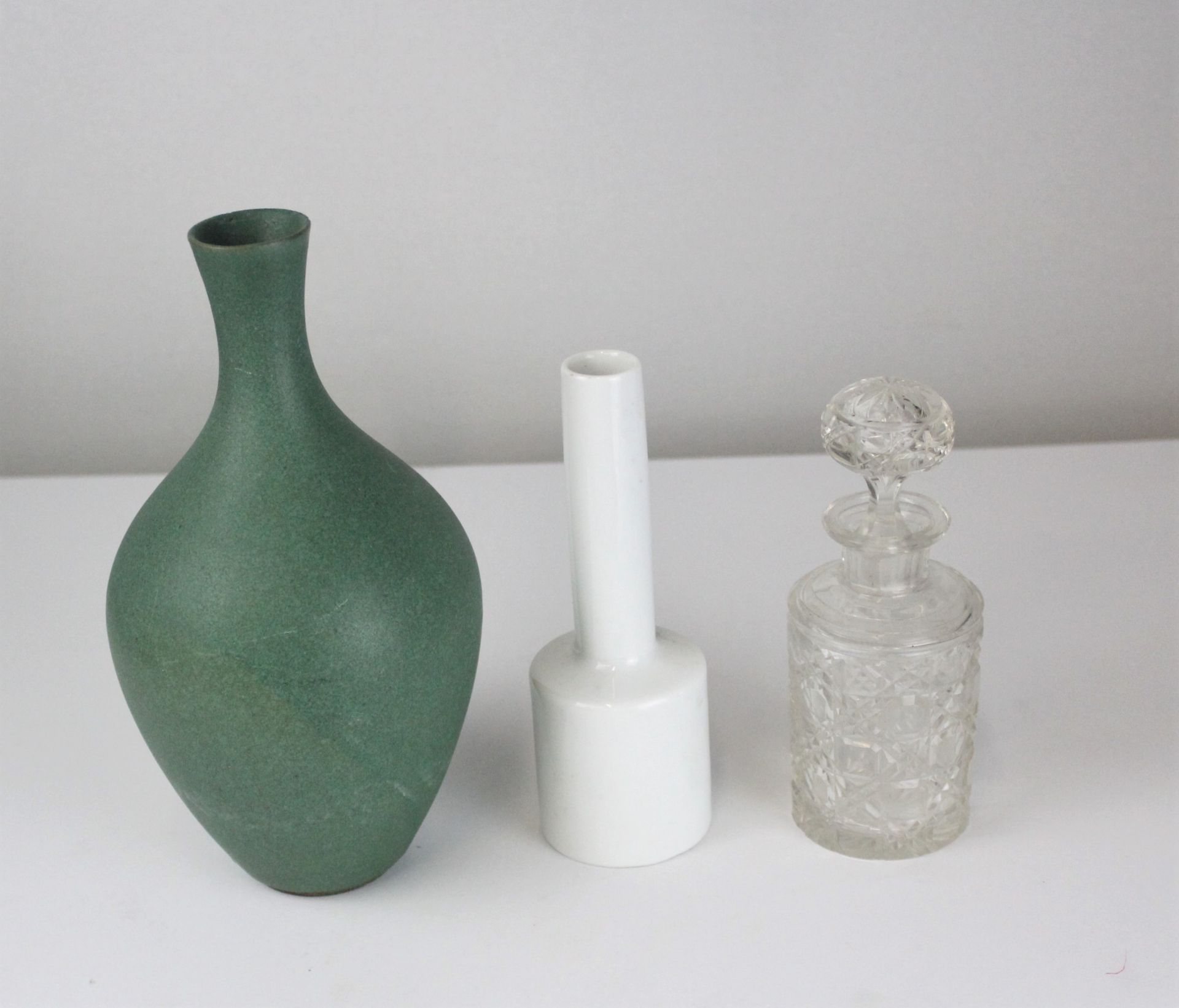 Bleikristall Likörflasche, Keramik Stangenvase und Keramikvase